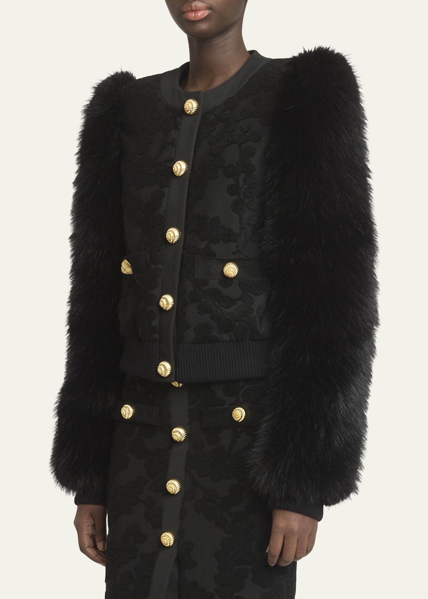 Balmain o1s1wg111025 Floral Faux Fur Bomber Jacket in Black Size XS / US 0-2 / IT 36-38 - 4 Thumbnail