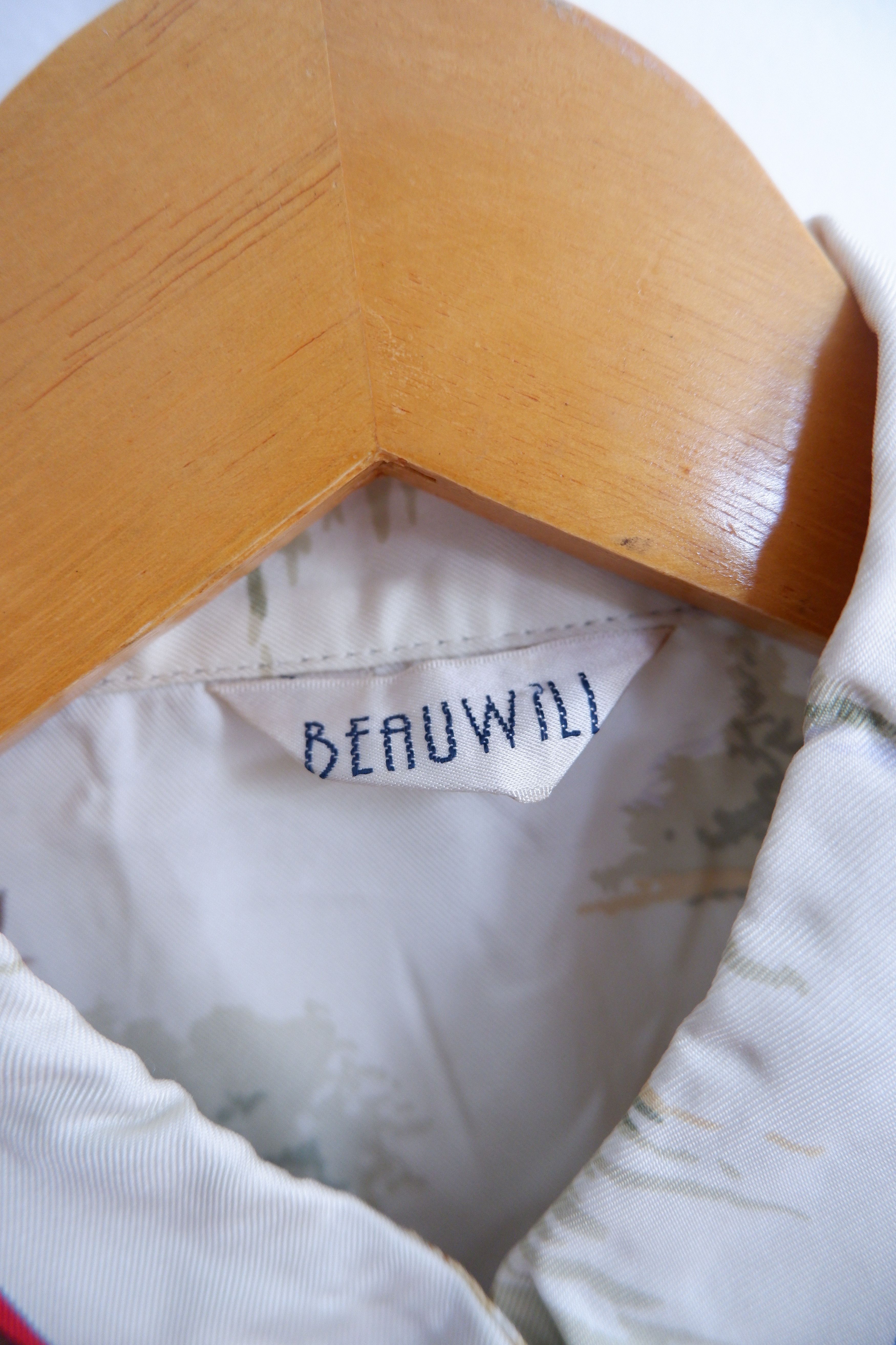 Japanese Brand Vintage Beauwill Printed Silk Shirt Size M / US 6-8 / IT 42-44 - 9 Thumbnail