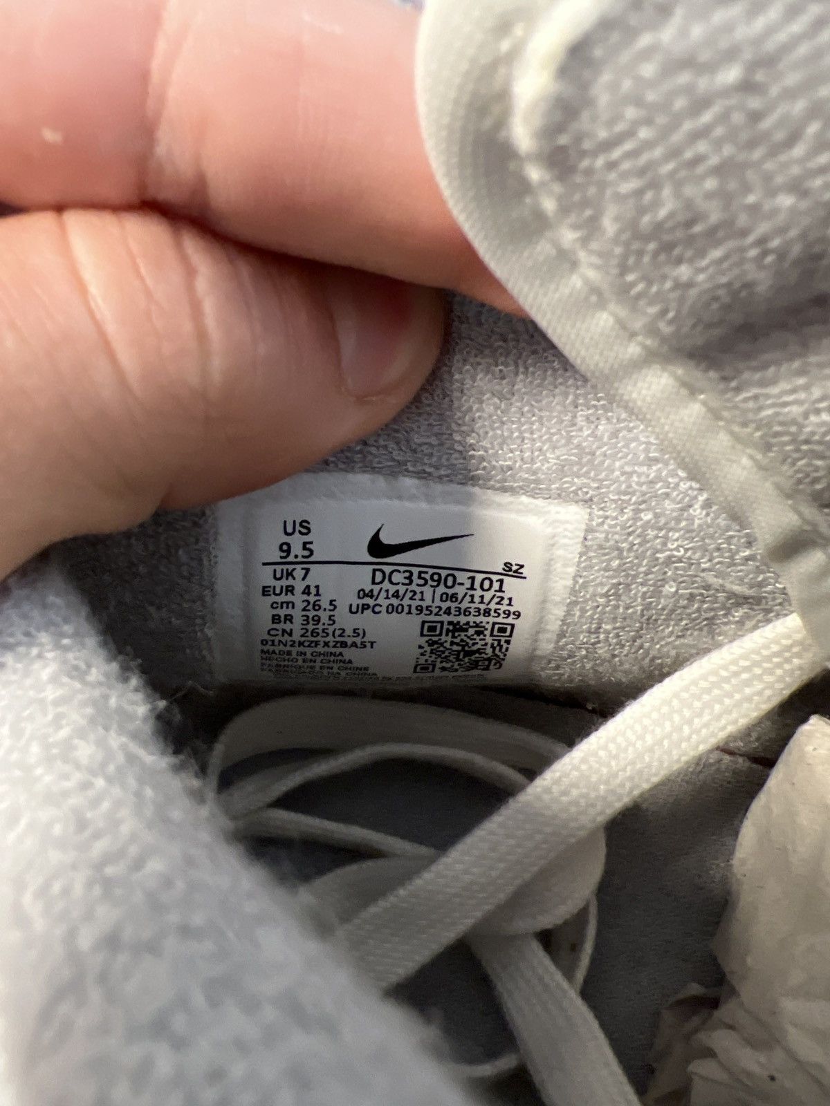 Nike Women’s Air Force One Sculpt Size US 9.5 / EU 42-43 - 3 Thumbnail