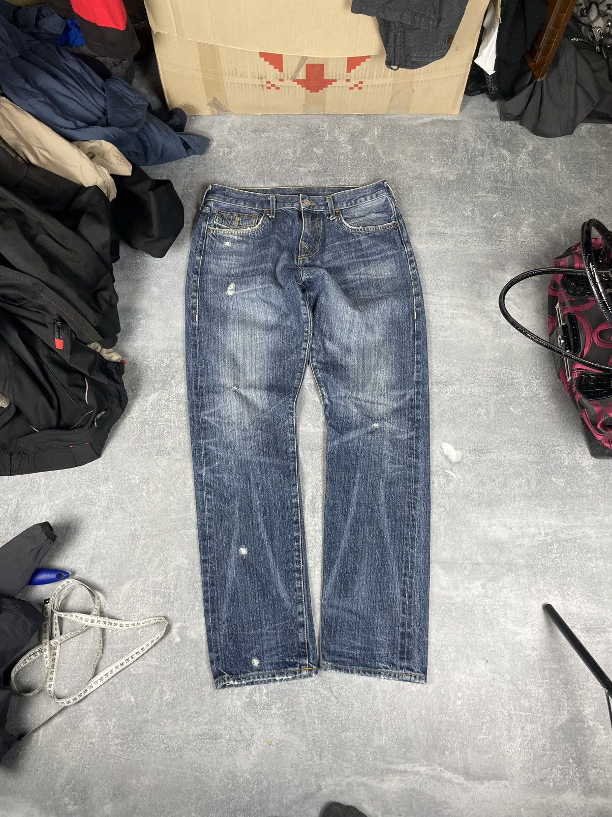 True Religion True religion Geno relaxed slim denim jeans Size US 32 / EU 48 - 2 Thumbnail