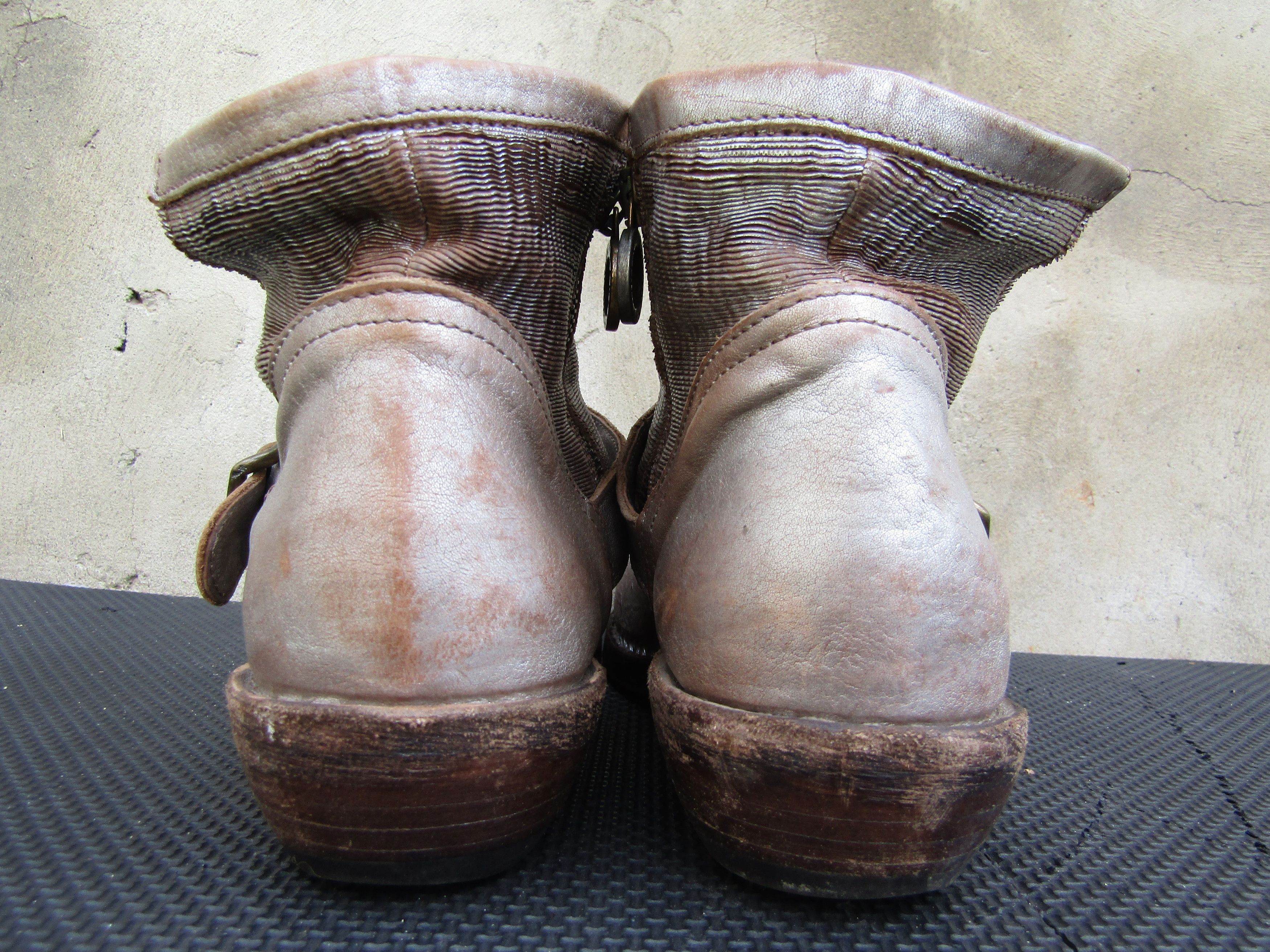 Fiorentini + Baker Fiorentini + Baker Silver Eternity Ankle Leather Cuban Heel Size US 10 / IT 40 - 4 Thumbnail