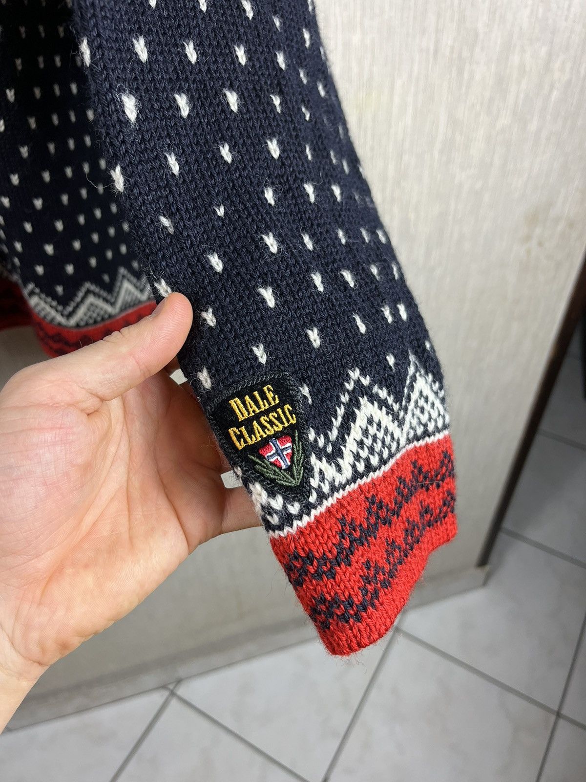 Dale Of Norway × Vintage Vintage Dale of Norway wool heavy knitted sweater patterned Size US L / EU 52-54 / 3 - 11 Thumbnail