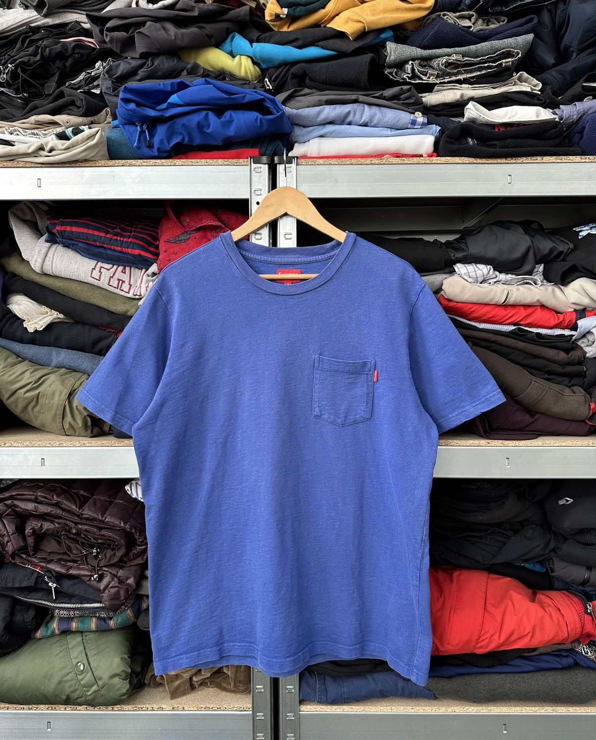 Supreme Supreme Pocket T-Shirt Red Box Logo Blue Faded Y2K Basic Tee Size US L / EU 52-54 / 3 - 1 Thumbnail