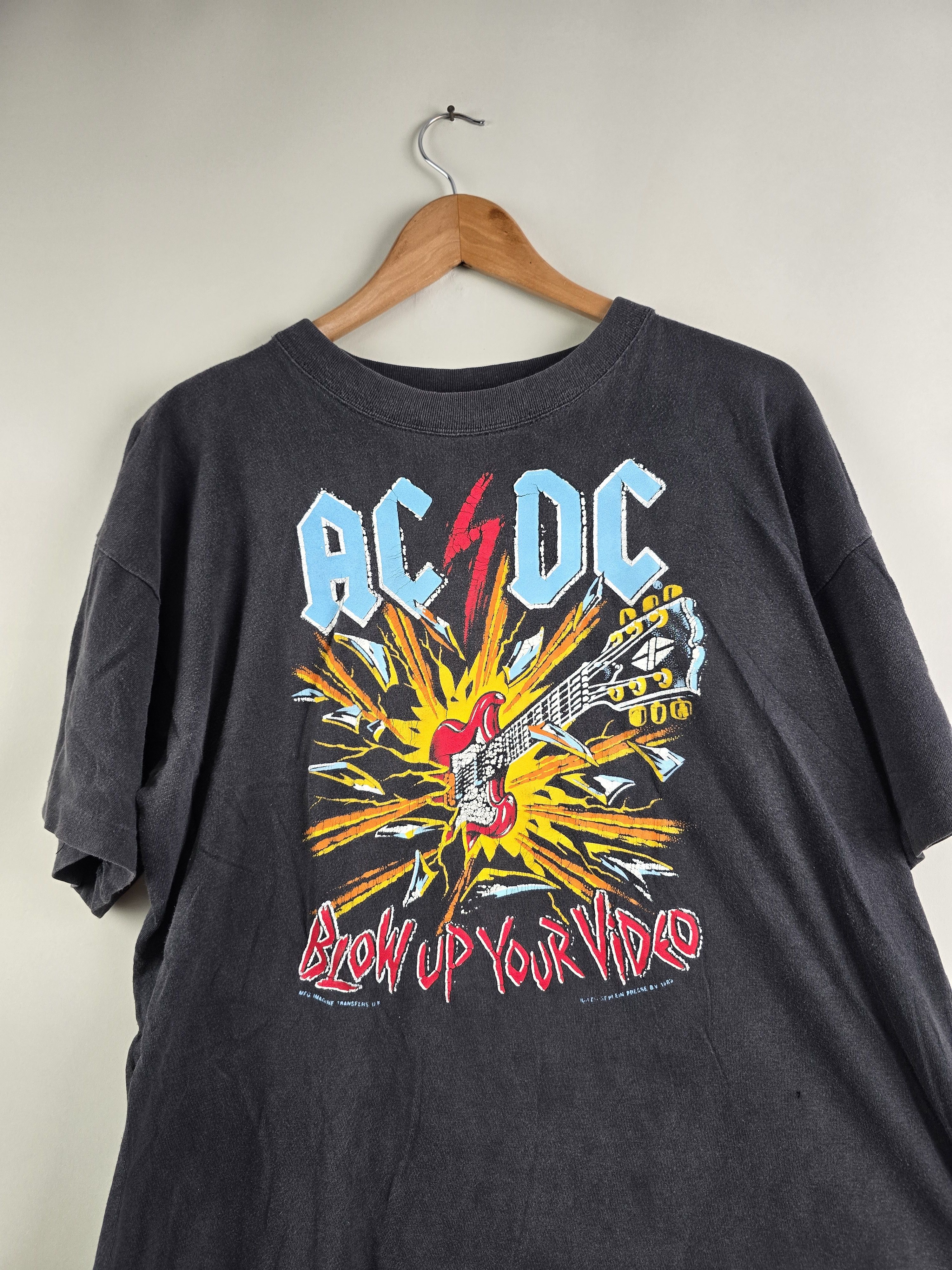 AC/DC × Band Tees × Vintage 1985 ACDC Blow Up Your Video XL 22.5" 27" Size US XL / EU 56 / 4 - 3 Thumbnail