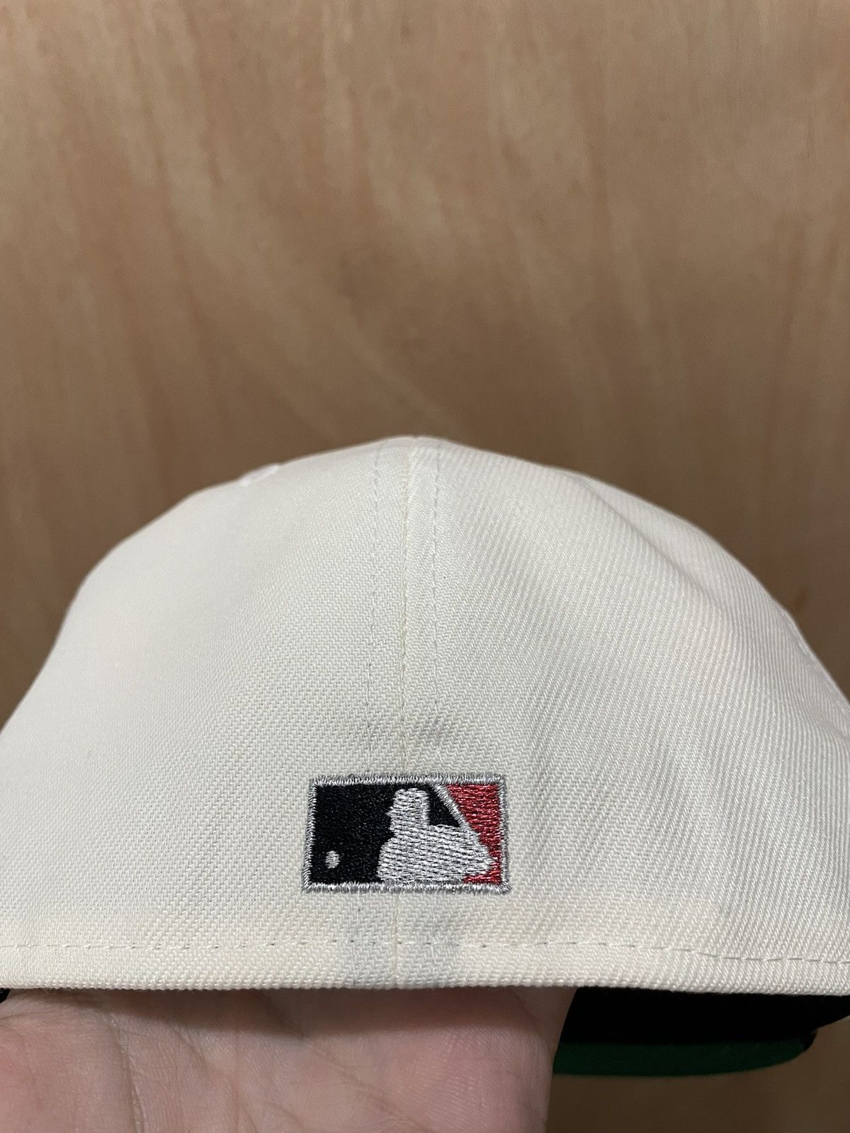 MLB × New Era Oakland Athletics battle of the bay side patch size 7 1/8 Size ONE SIZE - 4 Thumbnail