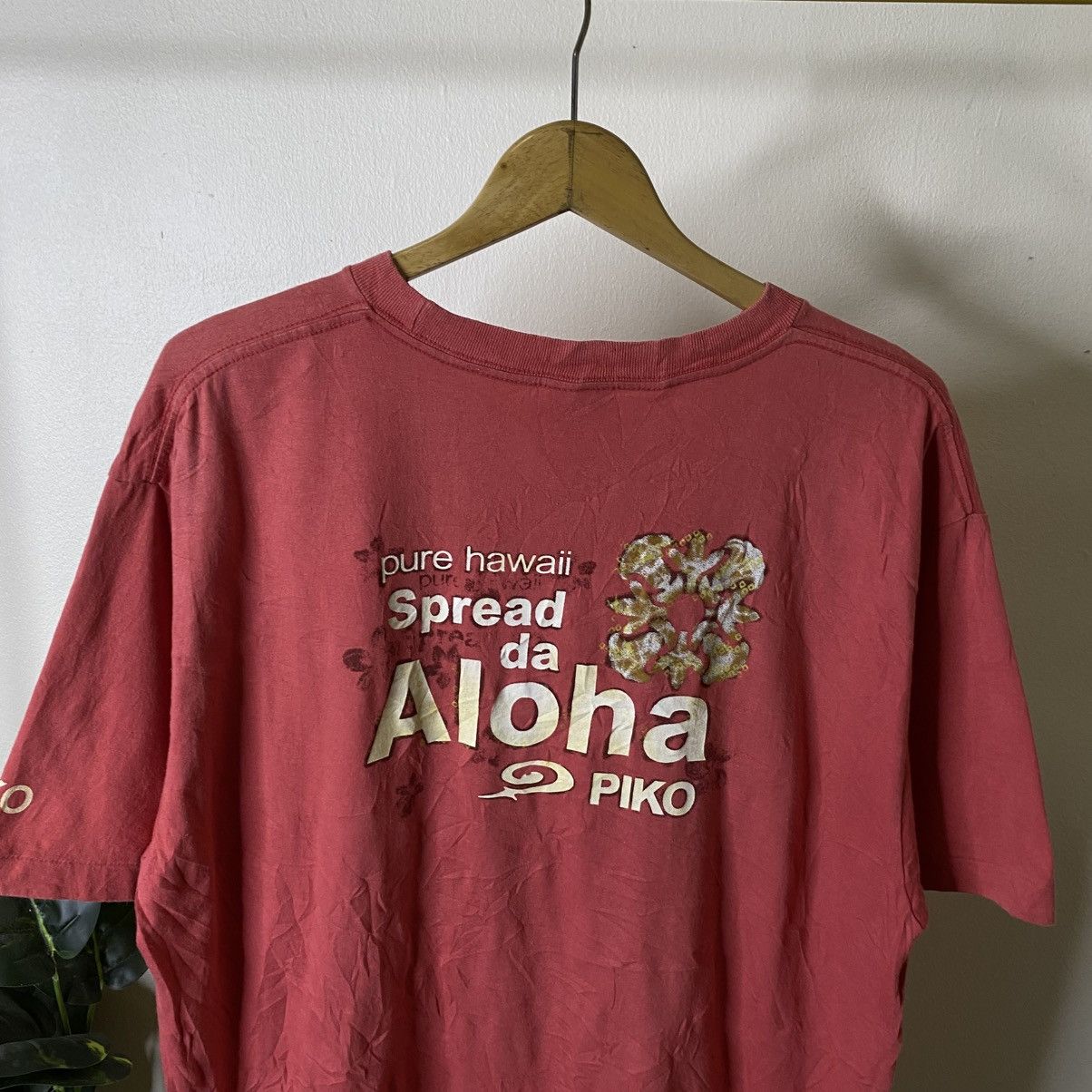 Vintage Y2K Piko Aloha Surf Nice Graphic Surfing T Shirt Size US XL / EU 56 / 4 - 2 Thumbnail