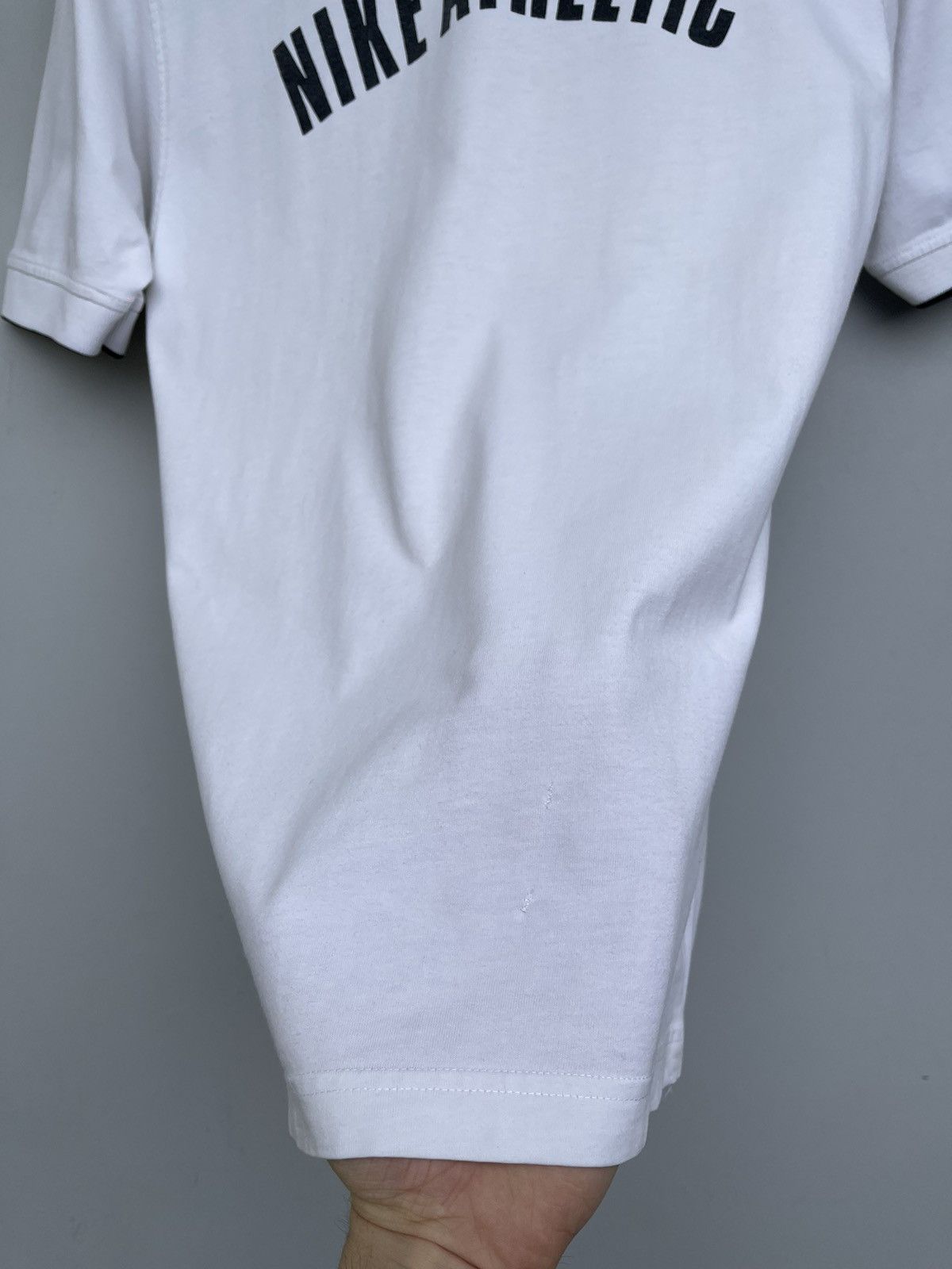 Nike 90's Vintage Nike Athletic Spell Out Logo Crewneck T-shirt Size US M / EU 48-50 / 2 - 7 Thumbnail