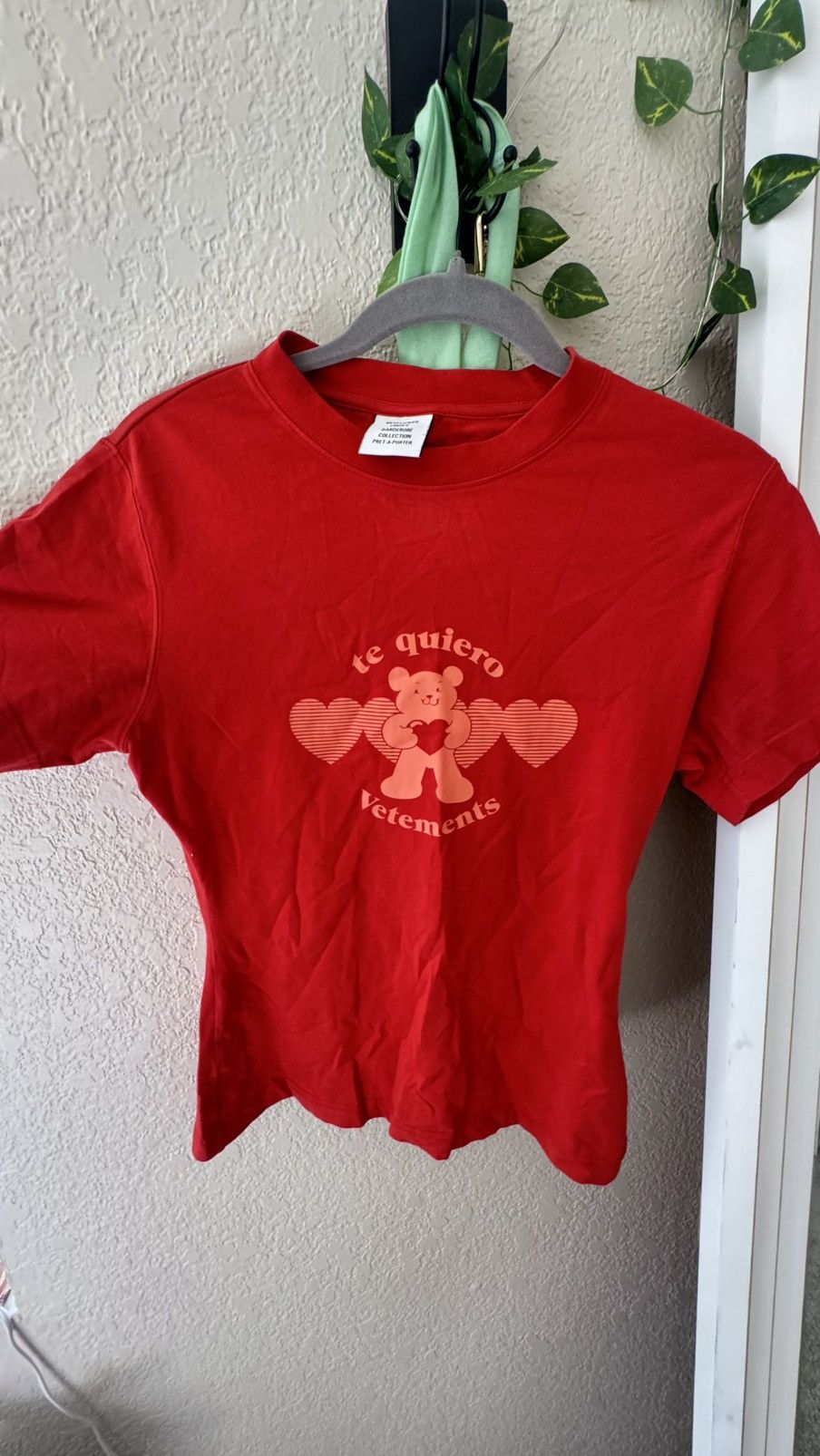 Vetements Vetements “Te Quiero” Red Bear Graphic T-Shirt Size US M / EU 48-50 / 2 - 1 Thumbnail