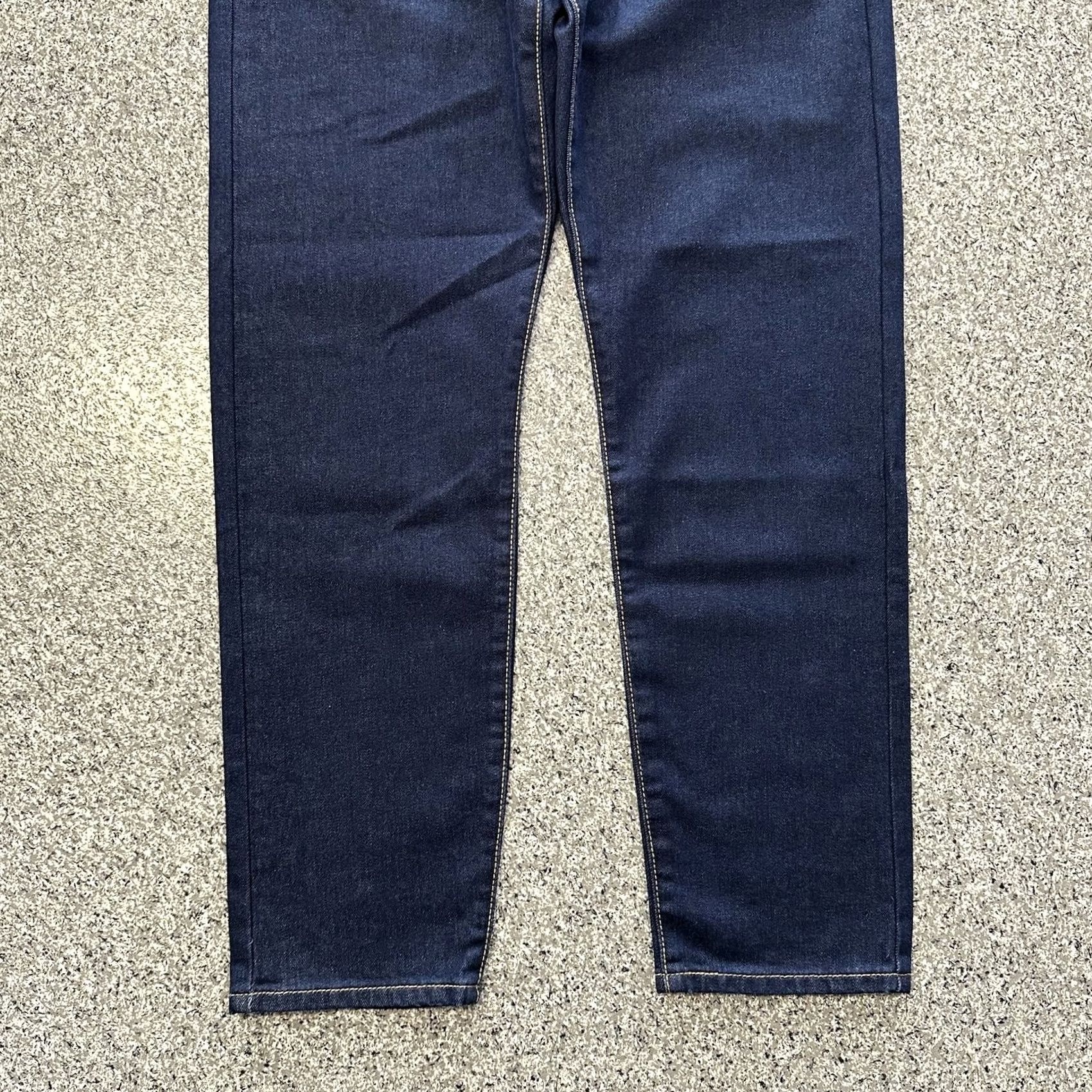 Levi's VINTAGE Levi's Jeans Women 27x28 Wedgie Fit Straight Dark Wash Stretch Button Fly Size 27" / US 4 / IT 40 - 4 Thumbnail