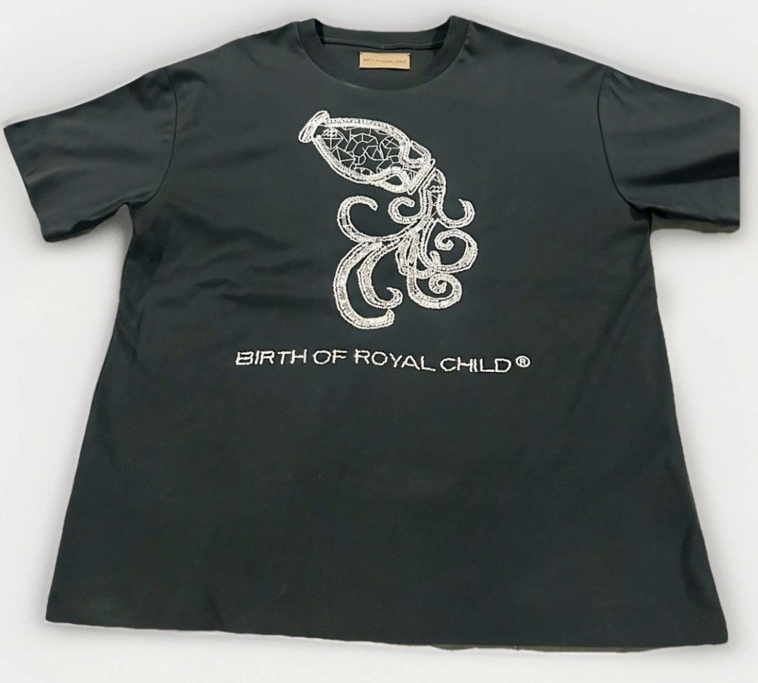 Birth of Royal Child Birth of Royal Child - Zodiac Series “Aquarius” Black Tee M Size US M / EU 48-50 / 2 - 1 Thumbnail