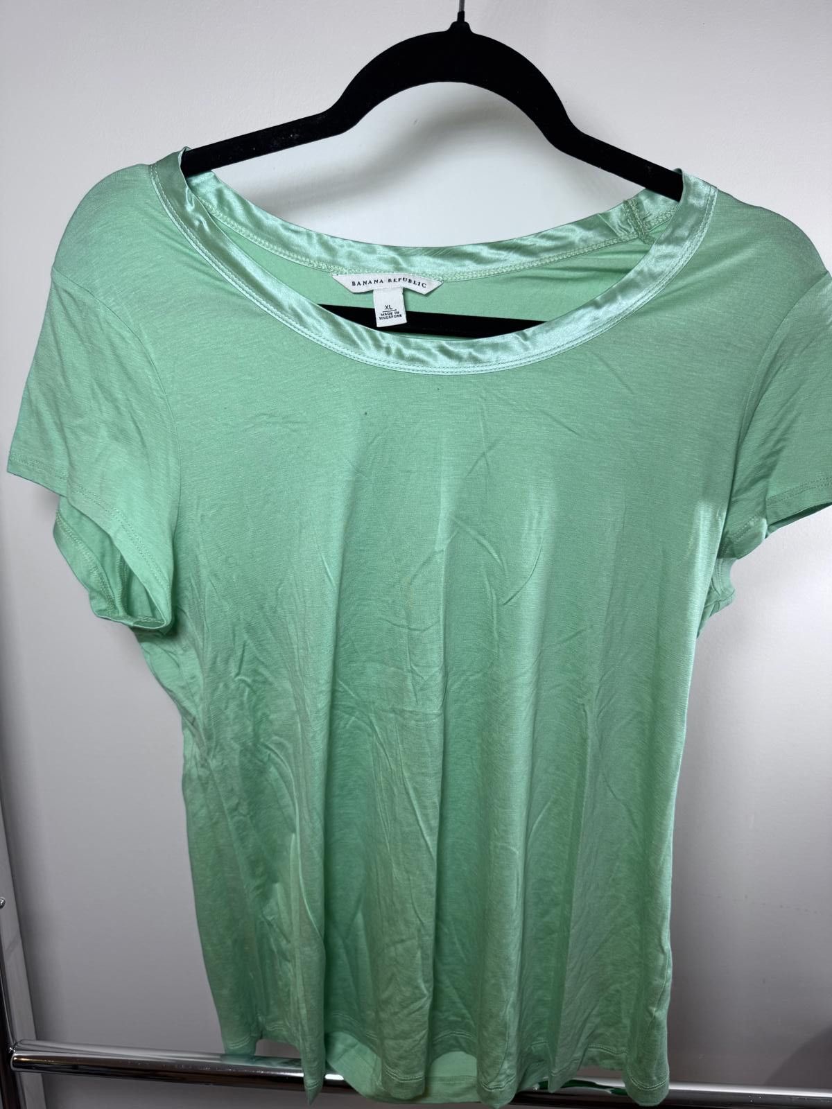 Banana Republic Banana Republic XL Mint Green Tee Size XL / US 12-14 / IT 48-50 - 1 Thumbnail
