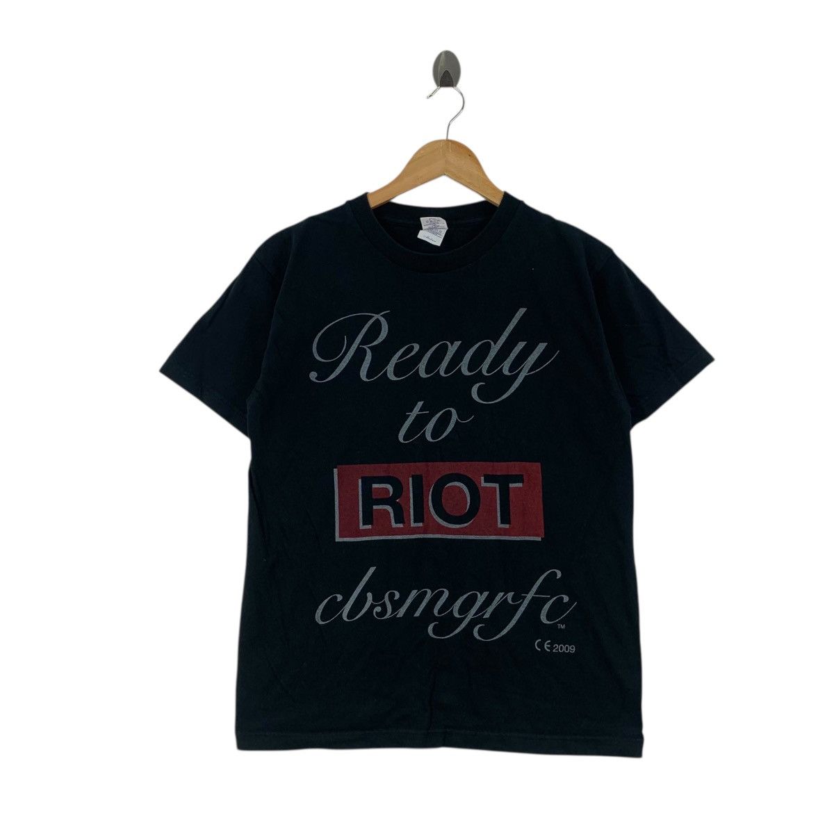 Band Tees READY TO RIPT CBSMGRFC Japan Records Band Tee Shirt Top Size US M / EU 48-50 / 2 - 1 Thumbnail