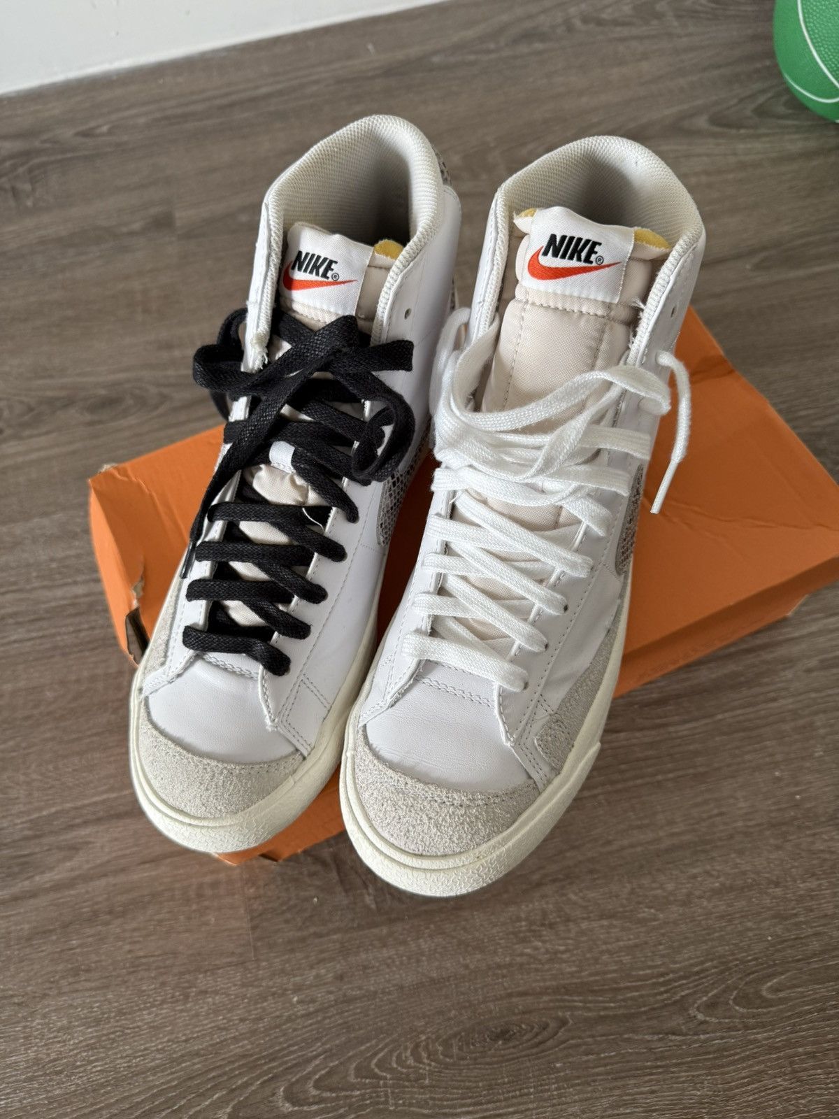 Nike Blazer mid 77 VNTG REPTILE Size US 9.5 / EU 42-43 - 2 Thumbnail