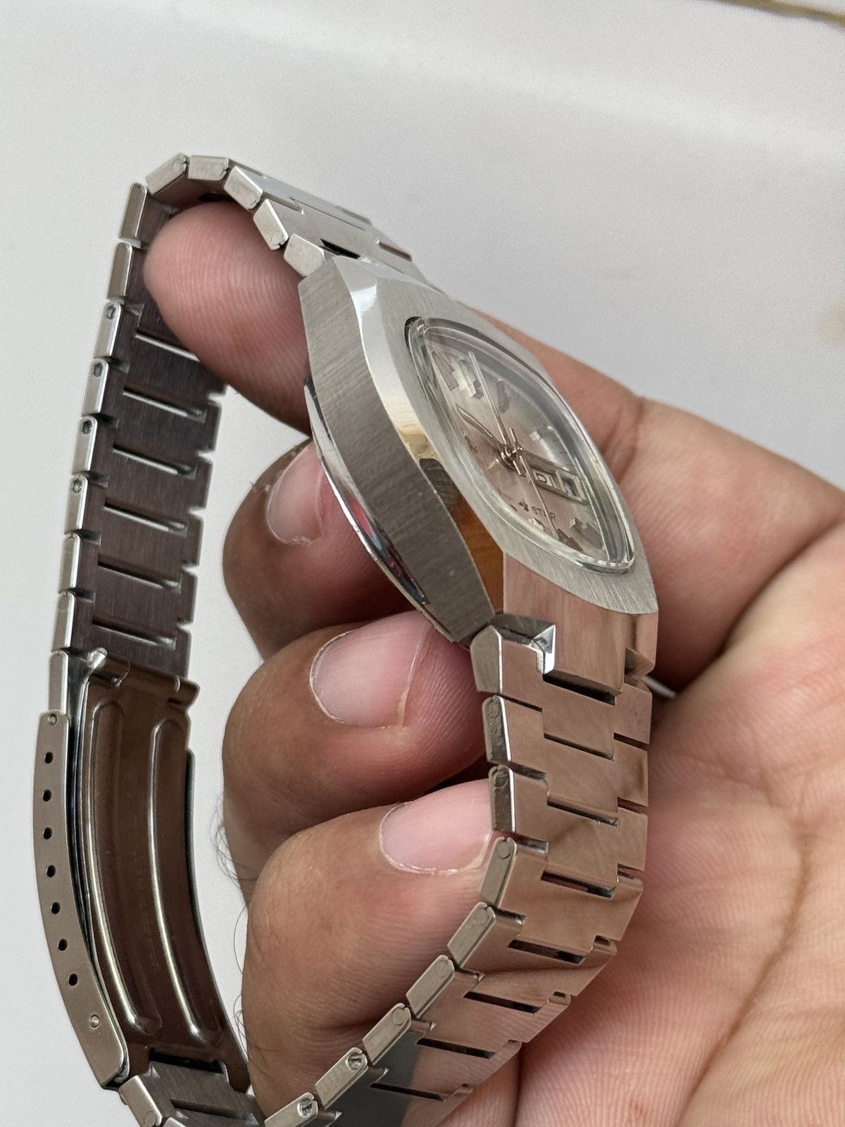 Vintage MIDO MULTI STAR AUTOMATIC WATCH Size 36 - 7 Thumbnail