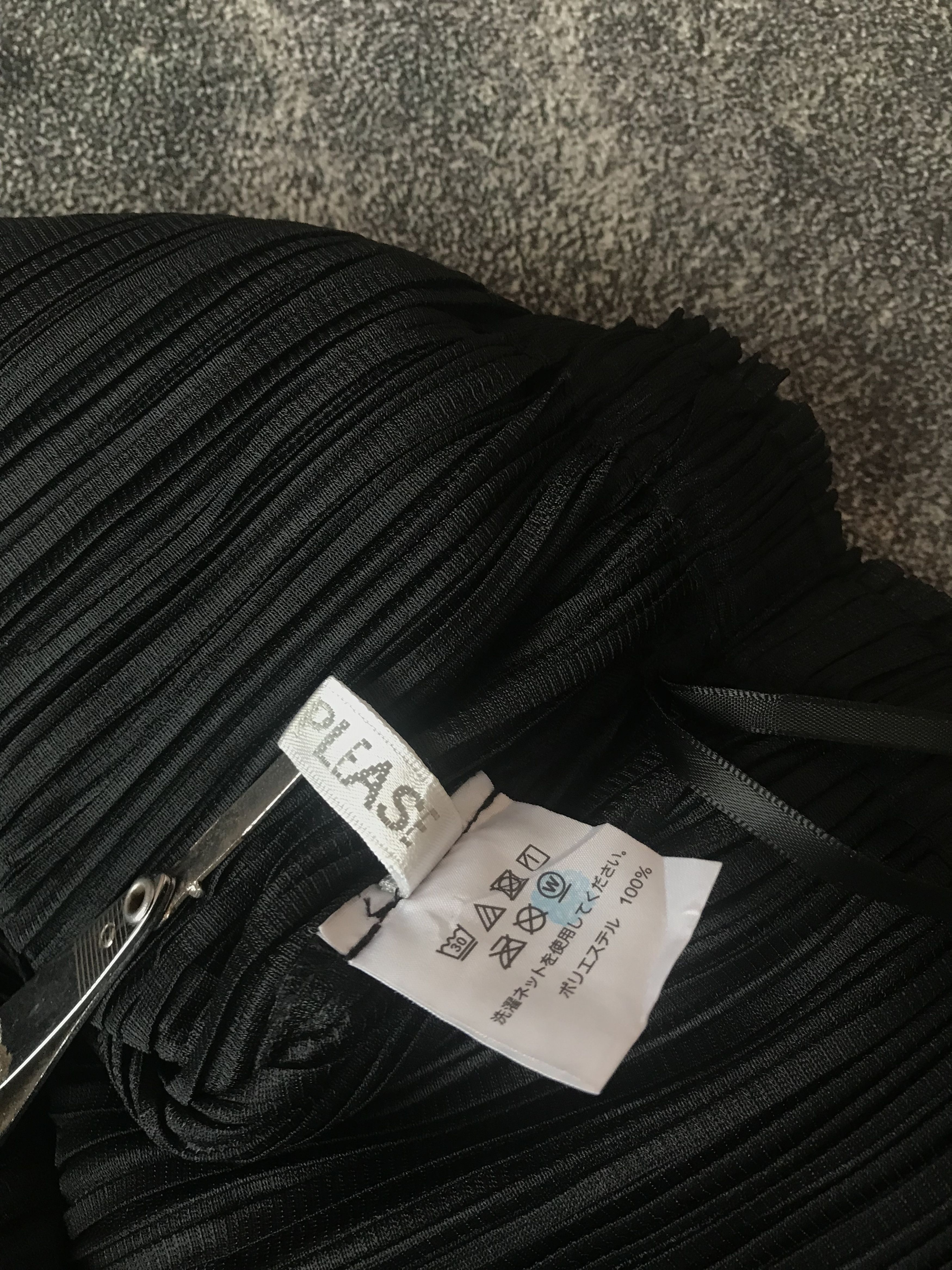 Pleats Please Issey Miyake Pleats Please Issey Miyake Pants Size US 26 / EU 42 - 6 Thumbnail