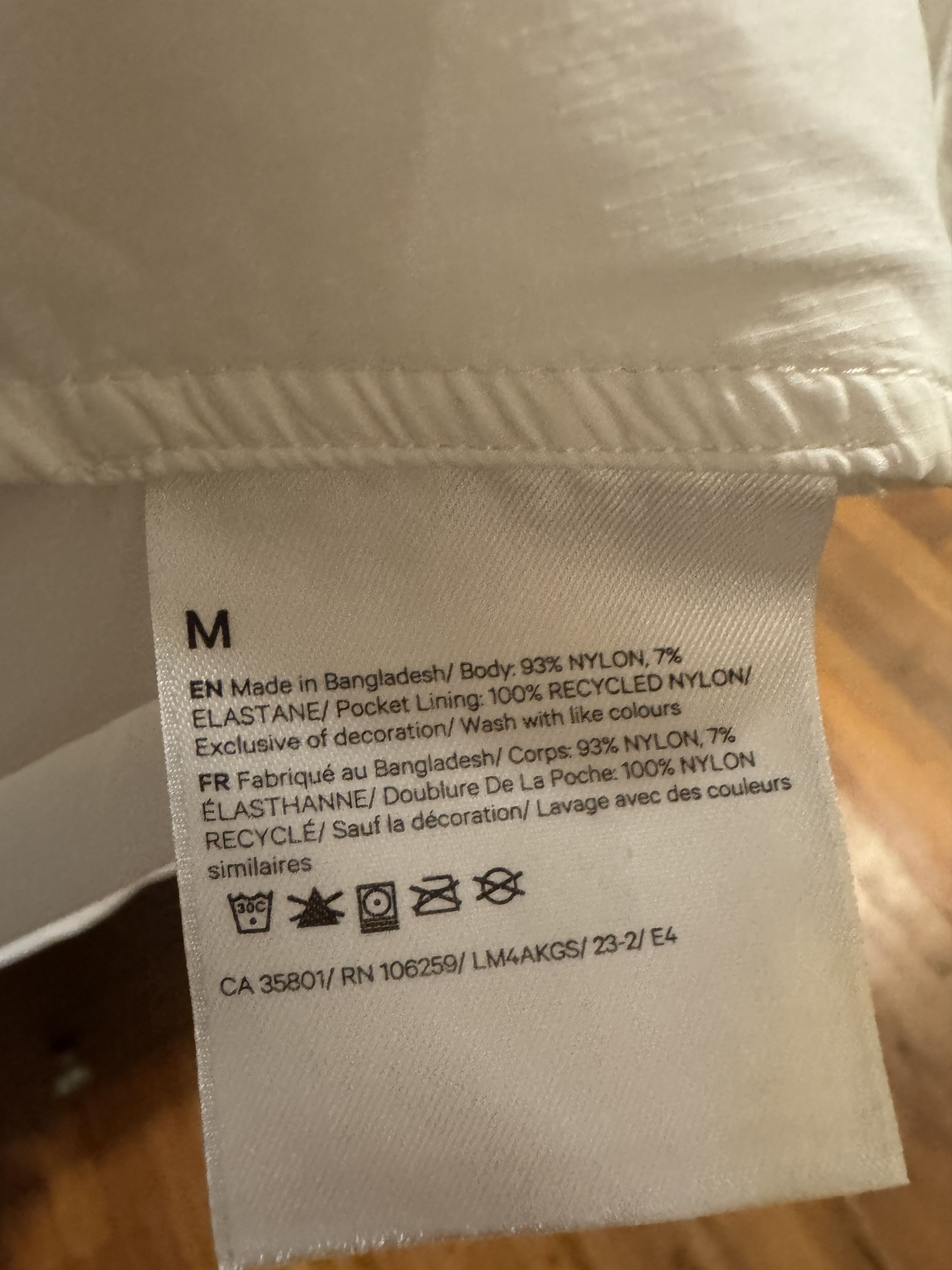 Lululemon Lululemon White Raincoat. Size US M / EU 48-50 / 2 - 5 Thumbnail
