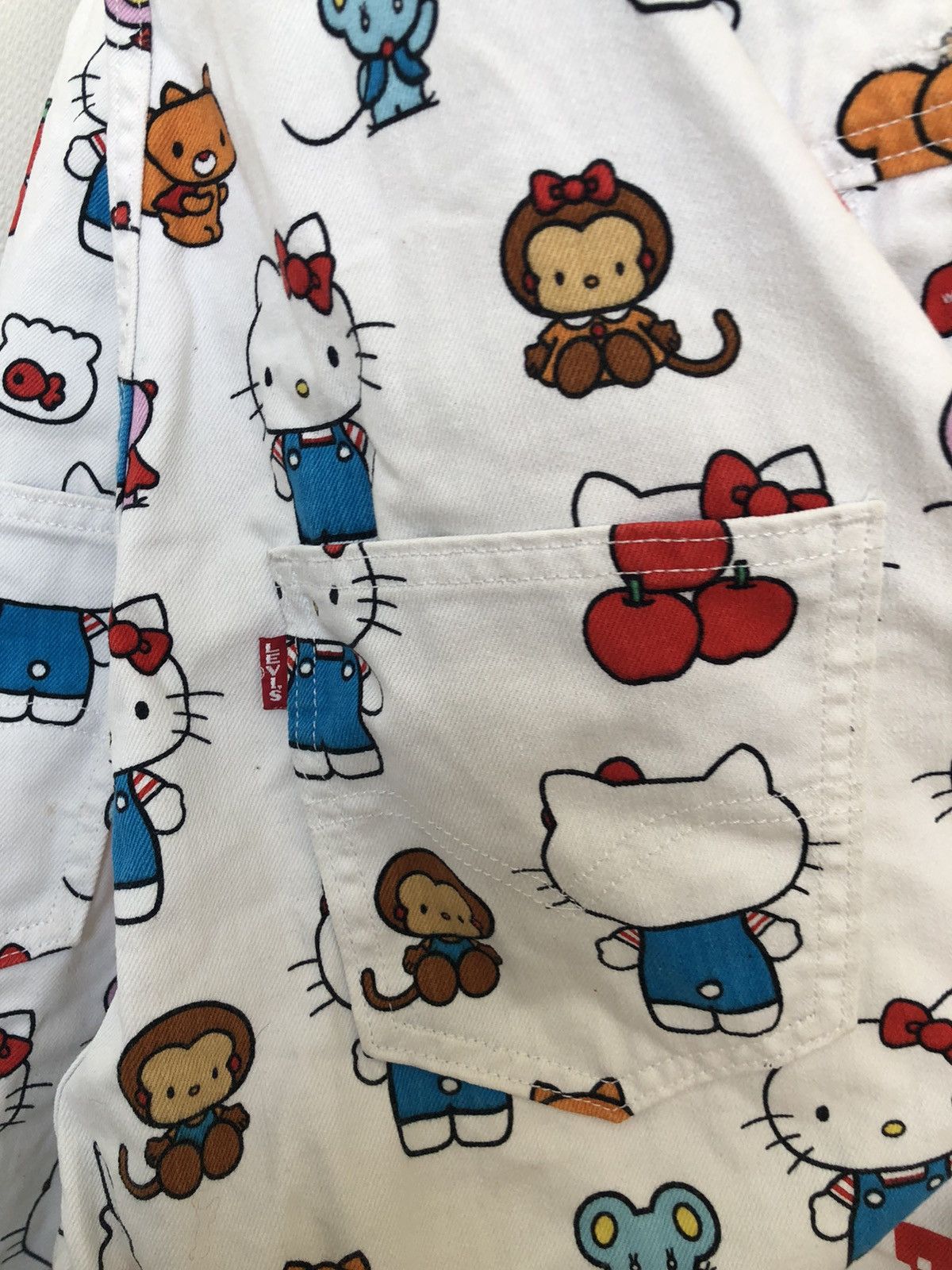 Levi's Hello Kitty x Levi’s jumpsuit Size 25" / US 0 / IT 36 - 4 Thumbnail