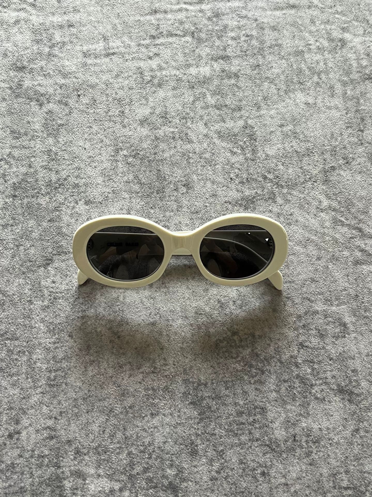 Celine Celine Arc de Triomphe Cat Eye Sunglasses Size ONE SIZE - 1 Thumbnail
