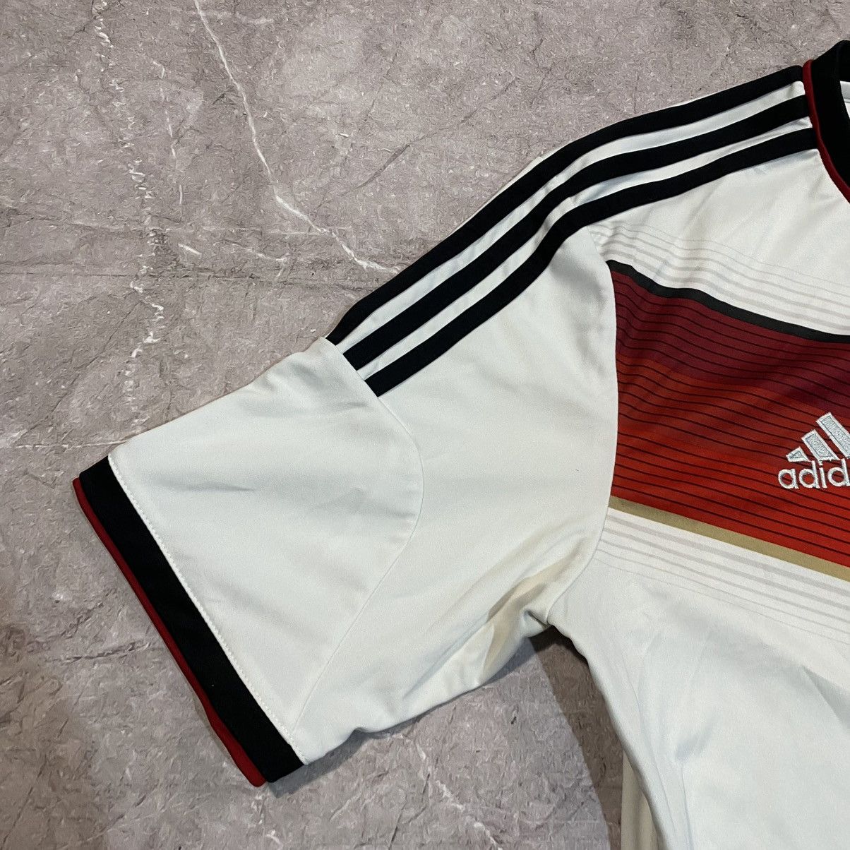 Vintage MATTHAUS ! VINTAGE ADIDAS GERMANY TEE NATIONAL SOCCER JERSEY Size US M / EU 48-50 / 2 - 7 Thumbnail