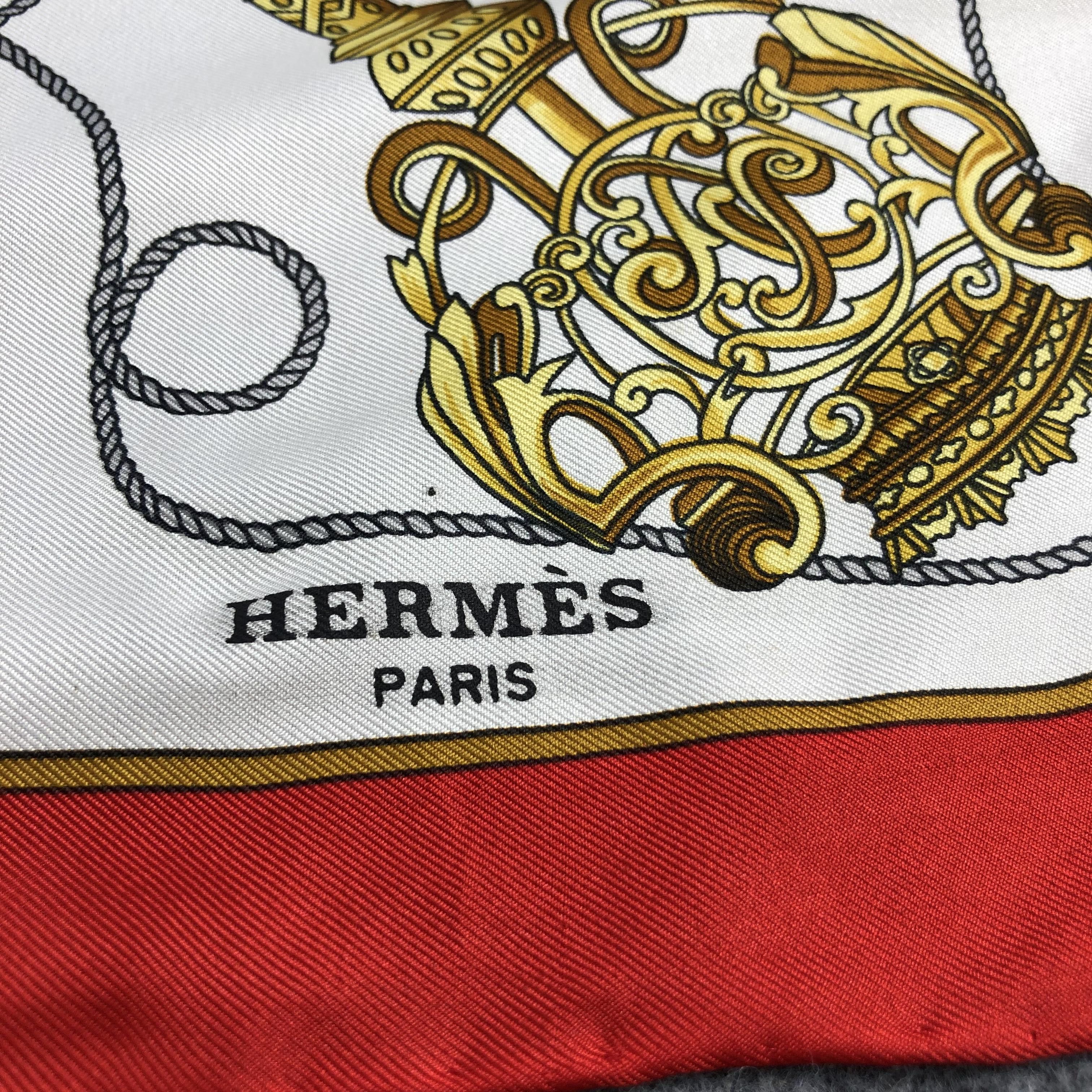 Japanese Brand Hermes Les Clefs Silk Scarf Baroque Avant-Garde Keys -M387 Size ONE SIZE - 4 Thumbnail