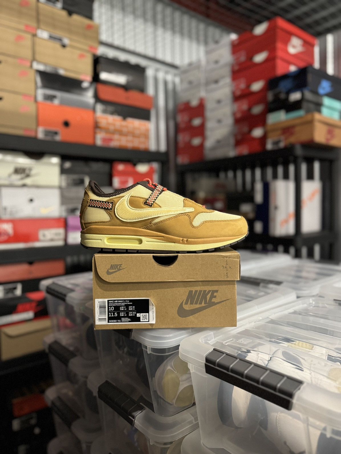 Nike Air Max 1 Travis Scott Cactus Jack Wheat Lemon Size 10