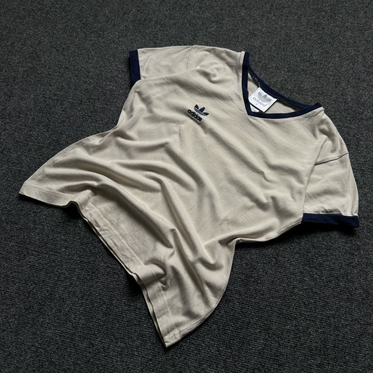 Adidas VTG Women’s V Neck T-shirts Small Logo Size M Y2K Trashed 00 Size M / US 6-8 / IT 42-44 - 2 Thumbnail