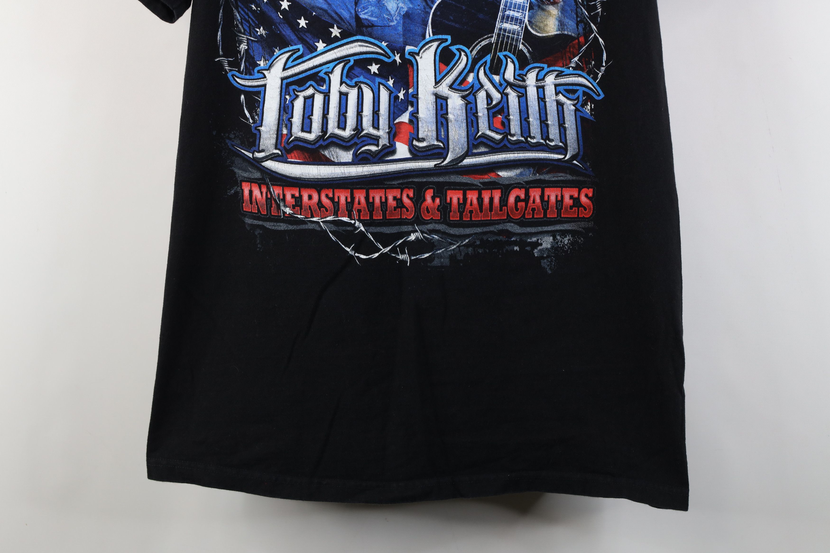 Vintage Y2K Interstates & Tailgates Tour Toby Keith Band T-Shirt Size US M / EU 48-50 / 2 - 3 Thumbnail
