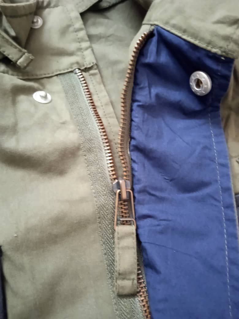 Japanese Brand Couples us n them Military Green Vest Size US L / EU 52-54 / 3 - 7 Thumbnail