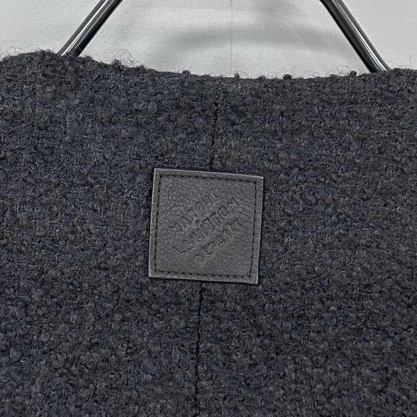 Louis Vuitton LV 26SS Single-Breasted Satin Jacket Size 48 99 New Size US M / EU 48-50 / 2 - 4 Thumbnail