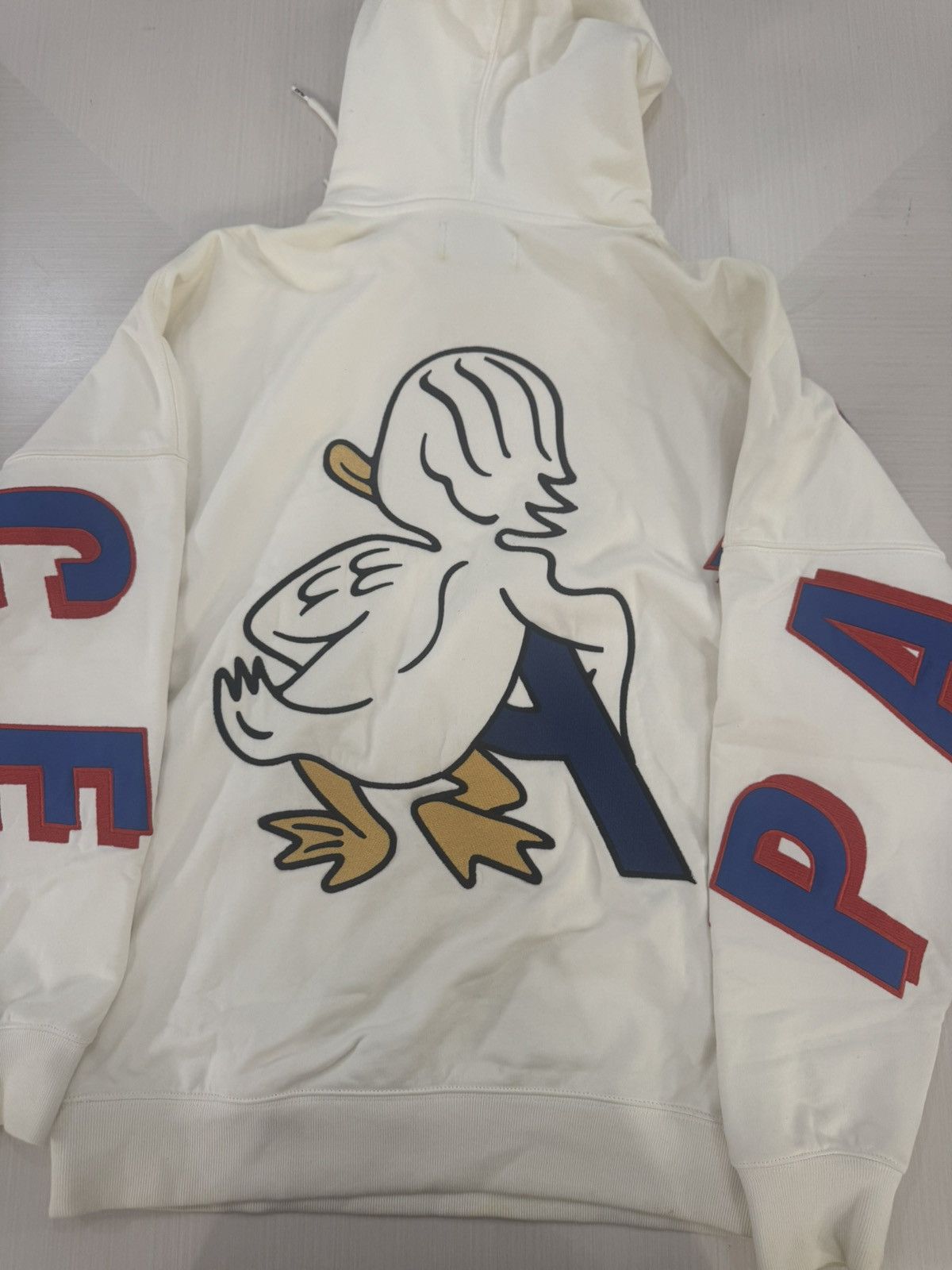 Palace Palace Duck Out Hood Hoodie White L Sweatshirt FW19 Used Size US L / EU 52-54 / 3 - 2 Thumbnail