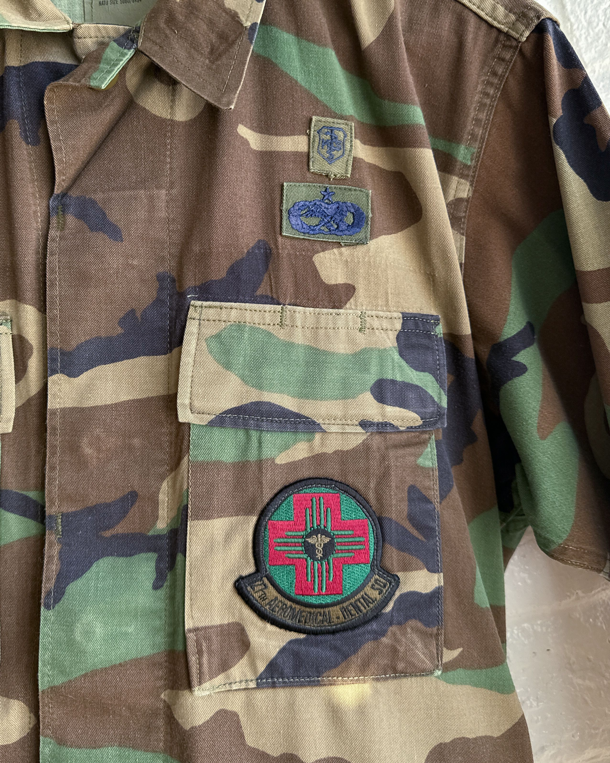 Vintage Vintage US Air Force Specialist Field Jacket Woodland Camo Size US S / EU 44-46 / 1 - 4 Thumbnail