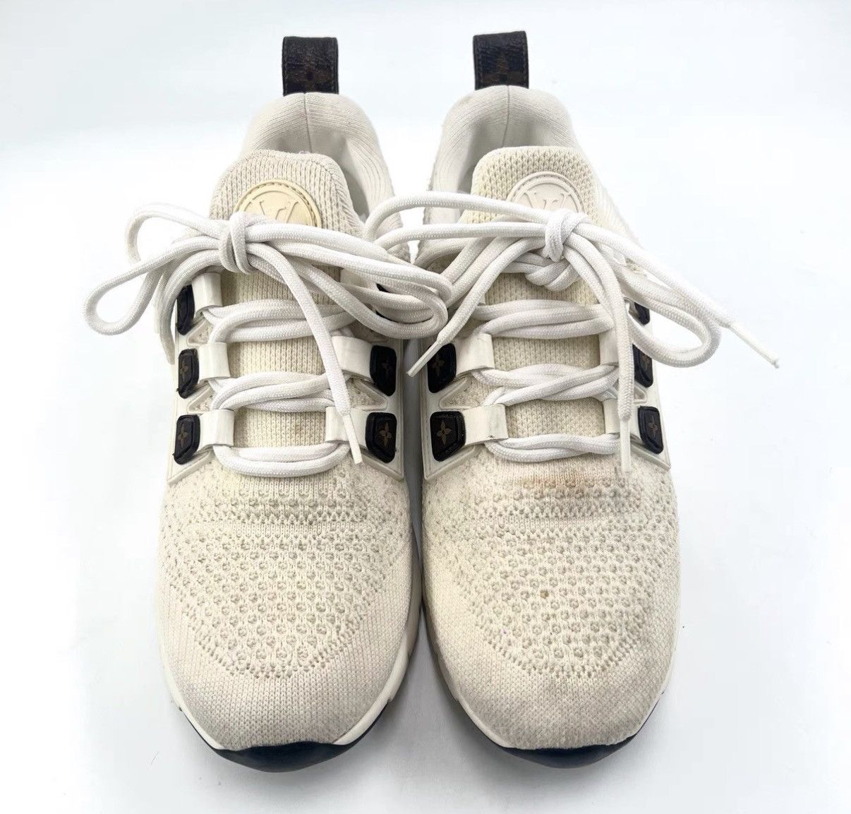 Louis Vuitton Louis Vuitton / Classic Women's Monogram Woven Sneakers K12 Size US 5.5 / IT 35.5 - 2 Thumbnail