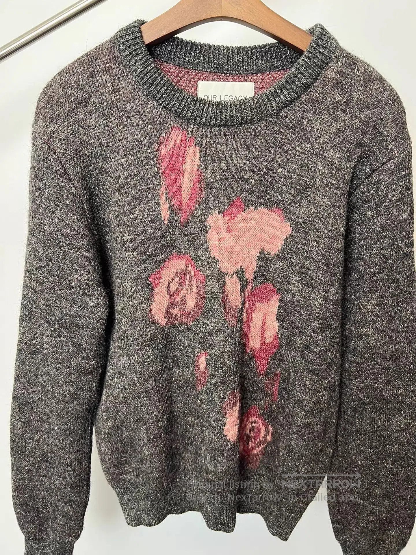 Other Brown Floral Pattern Knit Sweater Size S. Size US S / EU 44-46 / 1 - 4 Thumbnail