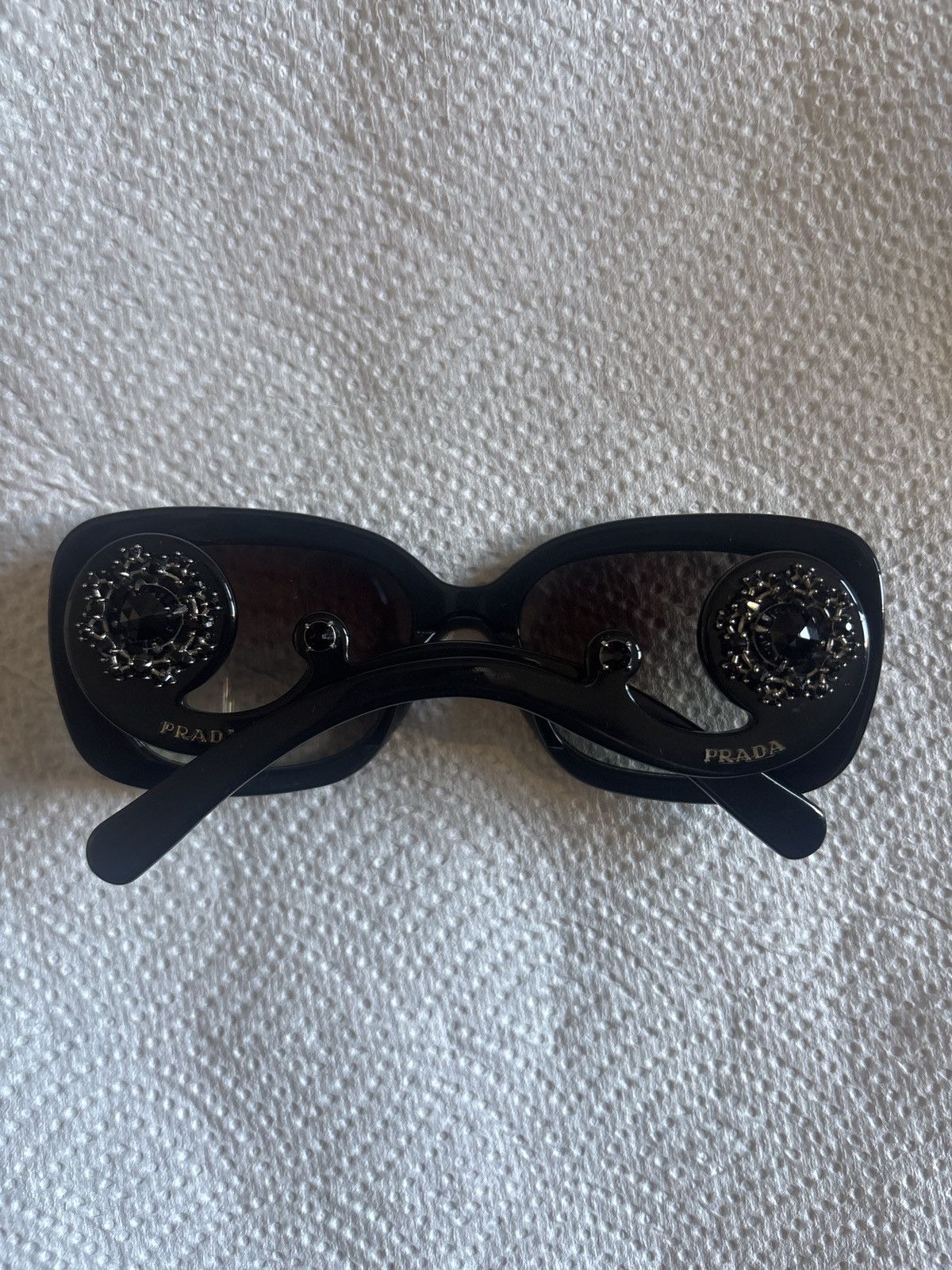 Prada Prada Sunglasses almost new! Size ONE SIZE - 2 Thumbnail