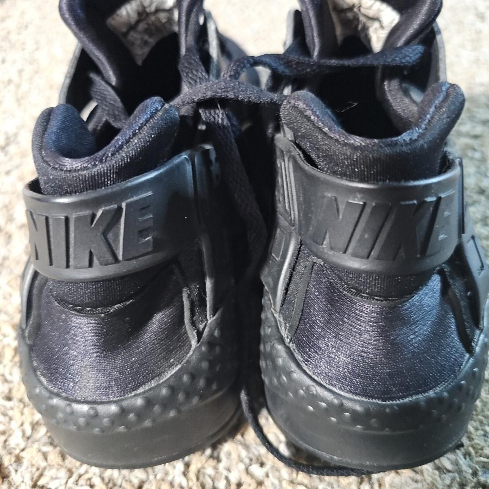 Nike Nike Hurache 7Y Black Shoes 654275-016 Size US 7 / EU 40 - 6 Thumbnail