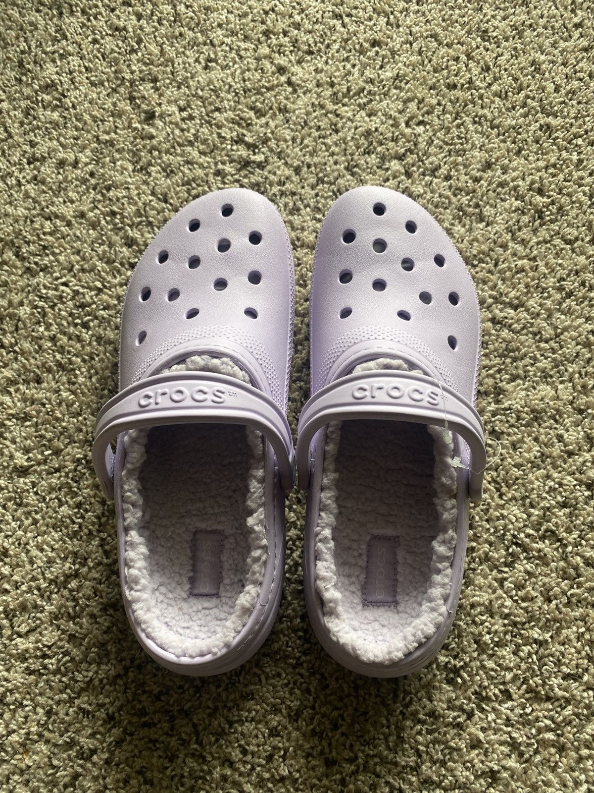 Crocs Purple Fuzzy Crocs Size US 12 / IT 42 - 2 Thumbnail