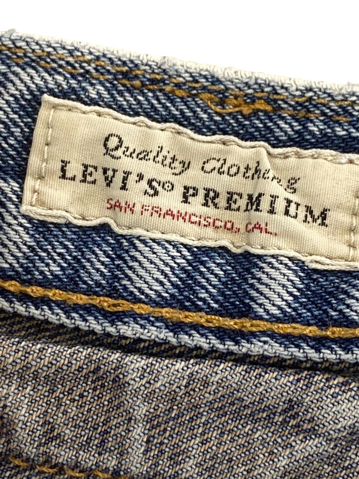 Levi's Vintage Clothing Levi’s Vintage Faded Wash Style Loose Jeans Size US 28 / EU 44 - 15 Thumbnail