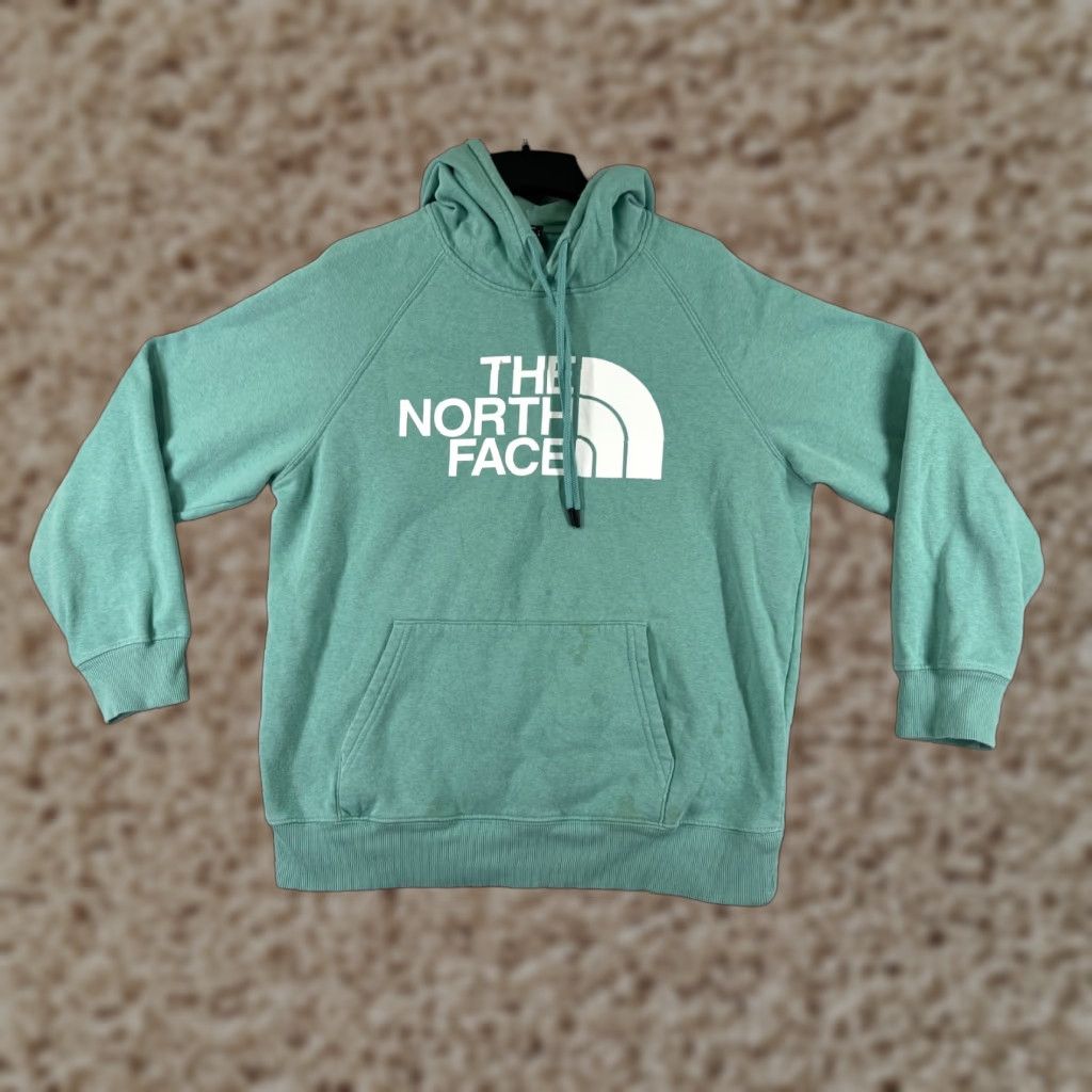 The North Face VINTAGE The North Face Hoodie Shirt Womens L Green Logo Pullover with Pockets Adult Large Green Logo 90s Decade Theme Mens? Size L / US 10 / IT 46 - 1 Thumbnail
