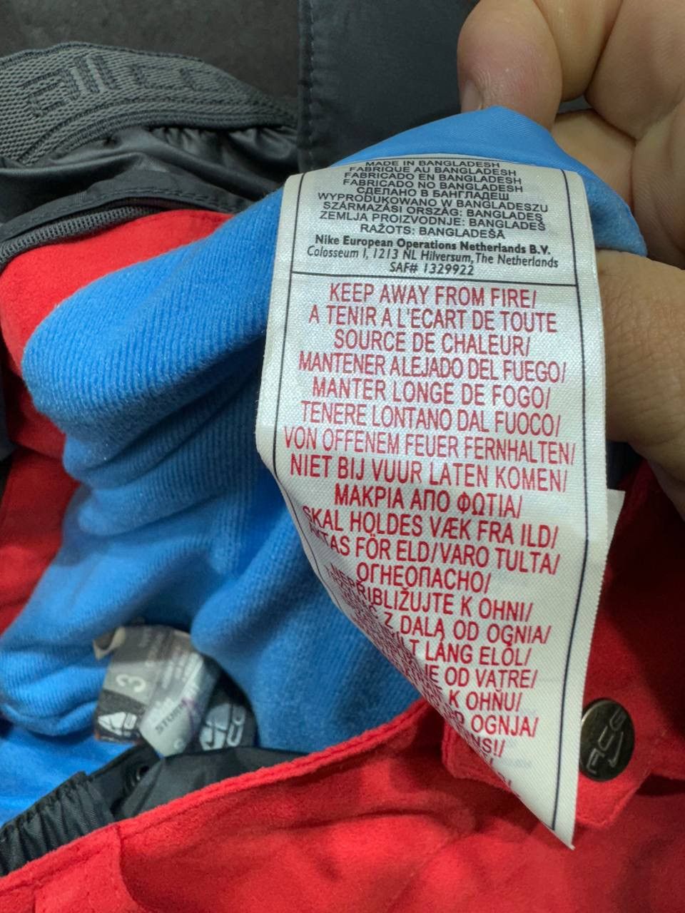 Other Vintage Nike ACG Storm Fit 5 Ski Pants in Red Womens Size 27" / US 4 / IT 40 - 14 Thumbnail