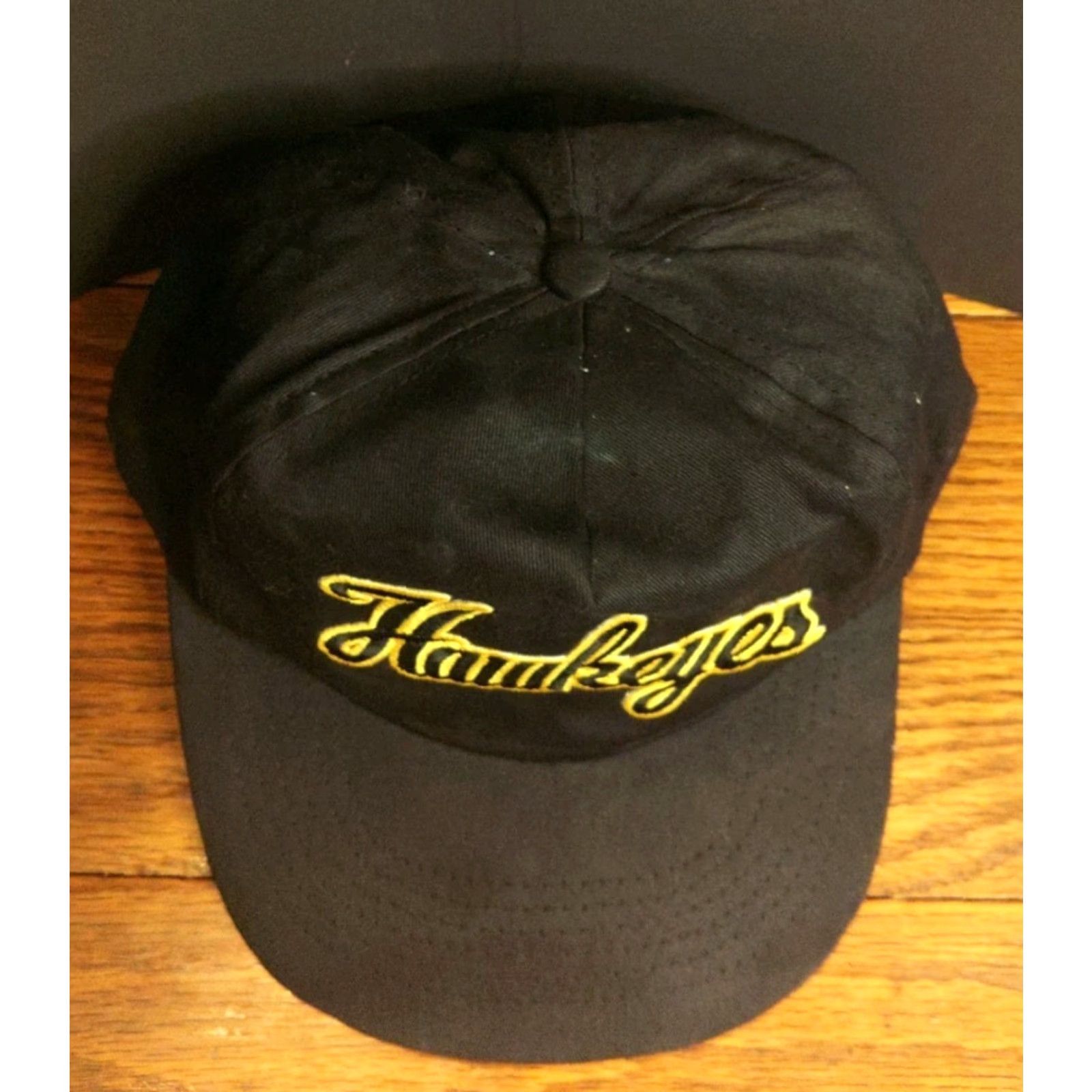 Vintage VINTAGE Universal Hawkeyes Hat Cap Black Snapback Spell Out Collegiate Sports Canvas Adjustable Men Hats Hawkeyes College 90s Football Universi... Size ONE SIZE - 2 Thumbnail