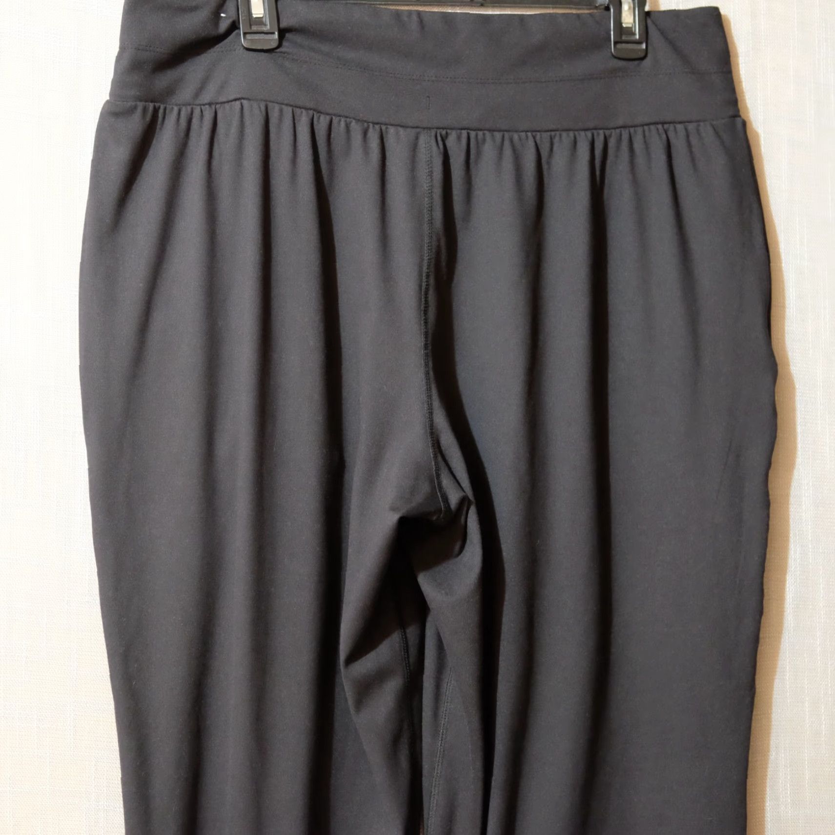 Vintage Maurices Active Pants Black w/Zip Pockets Drawstring Women's XL Pants Regular Inseam 27 in Tapered Ankle Size 40" / US 18 - 6 Thumbnail