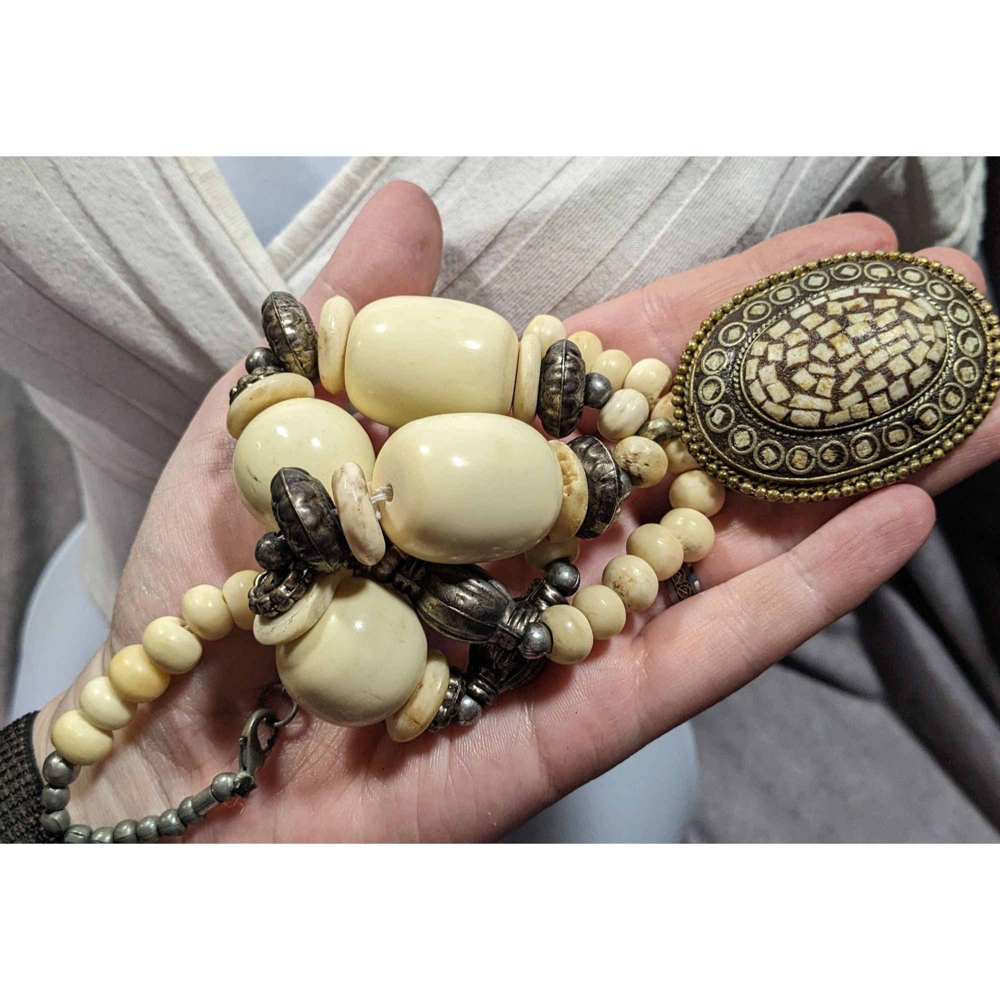 Other Vintage Bohemian Varved Cow Bone And Metal Necklace Size ONE SIZE - 8 Thumbnail