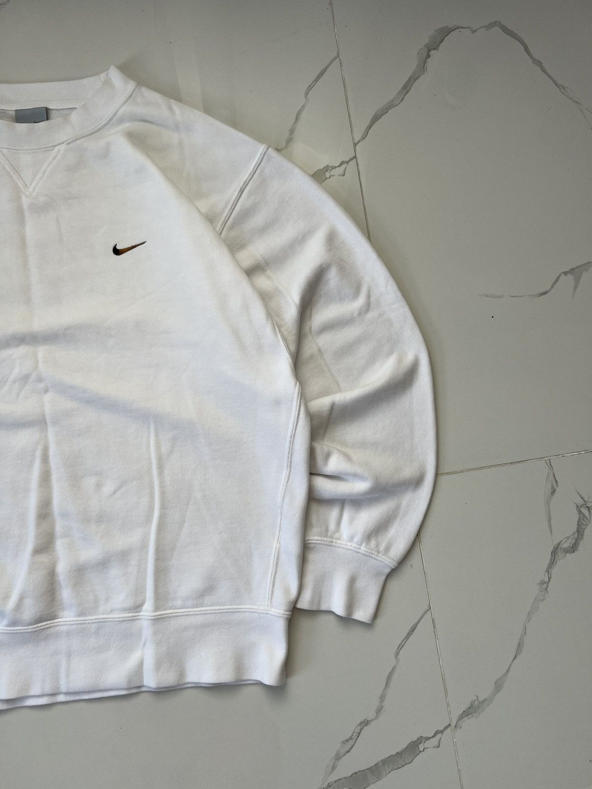 Nike × Vintage 90's NIKE Y2K BASIC SWOOSH LOGO CREWNECK Size US M / EU 48-50 / 2 - 2 Thumbnail