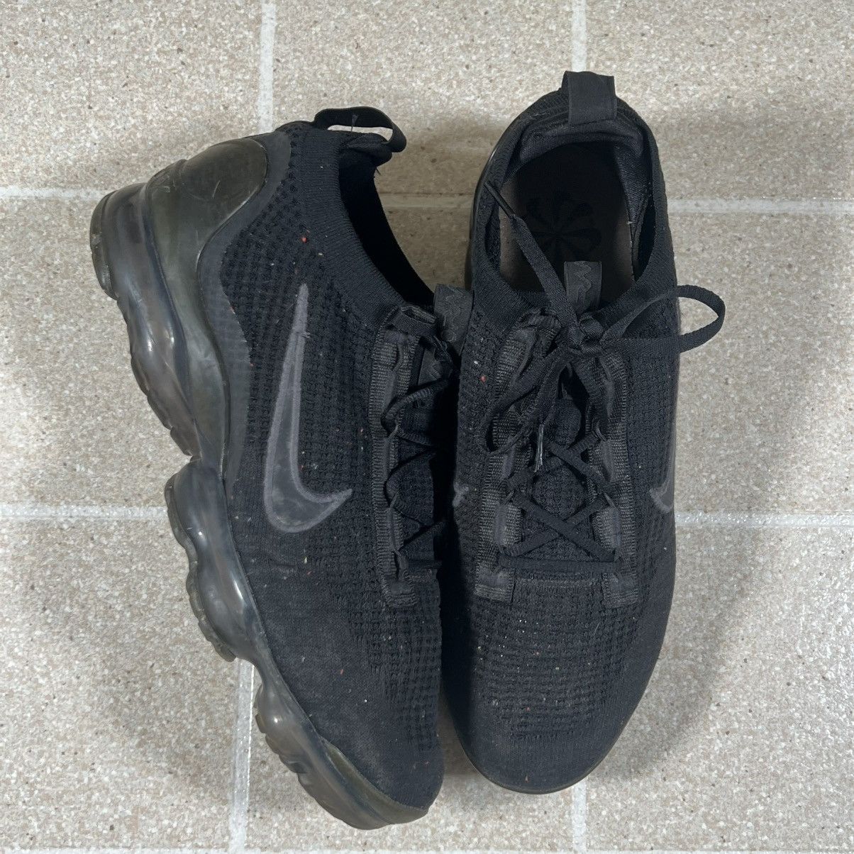 Nike Nike Air VaporMax 2021 Flyknit Shoes sz 10.5 Black Sneakers Size US 10.5 / EU 43-44 - 1 Thumbnail