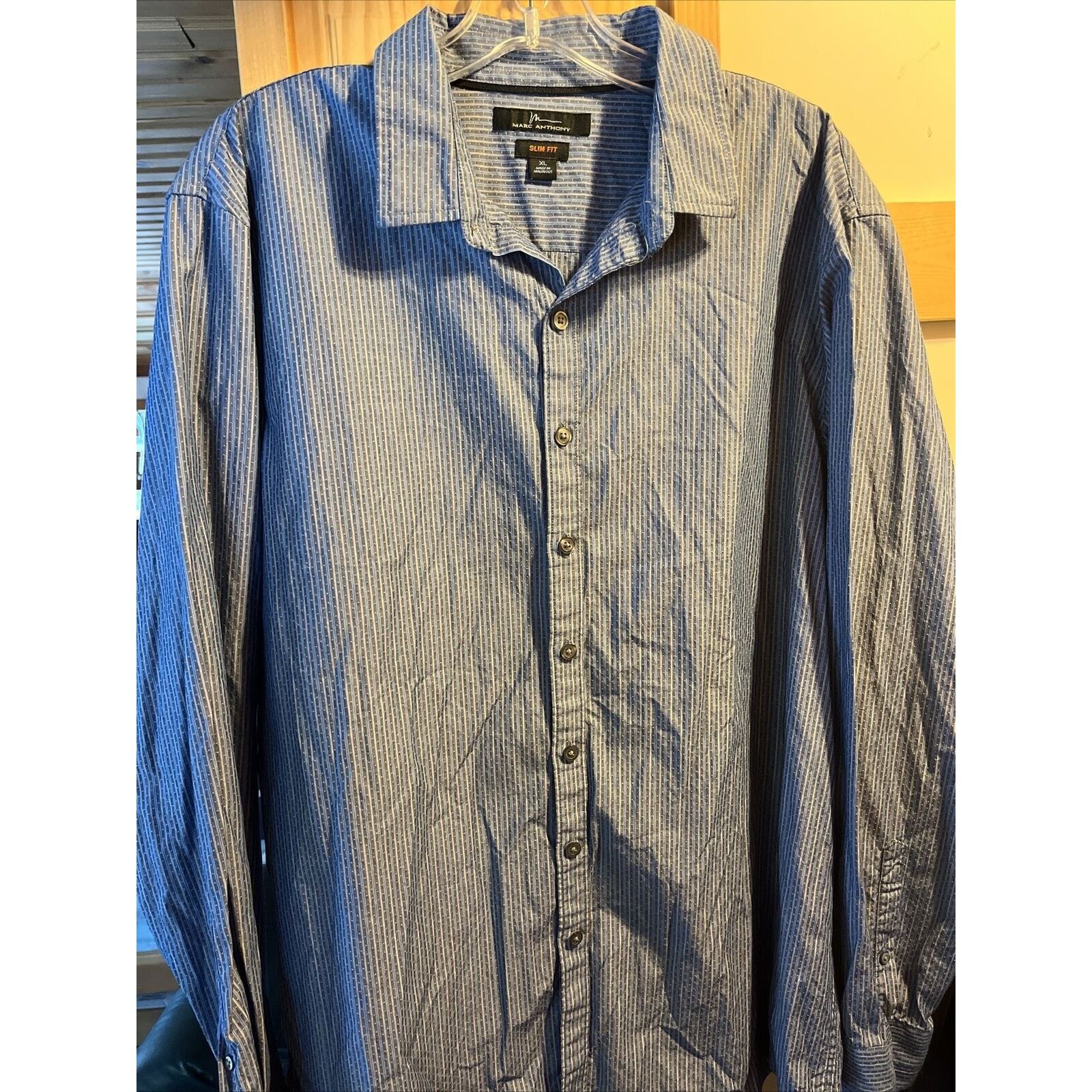 Marc Anthony Marc Anthony Men XL Blue Stripe Button Cotton Slim Fit Shirt Size US XL / EU 56 / 4 - 2 Thumbnail
