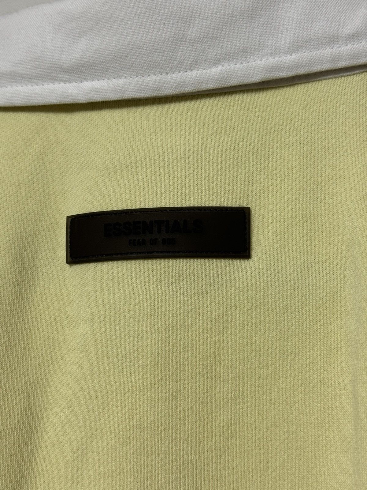 Fear of God Fear of God Essentials 1977 Rugby L/S SZ Large Canary💥 Size US L / EU 52-54 / 3 - 12 Thumbnail