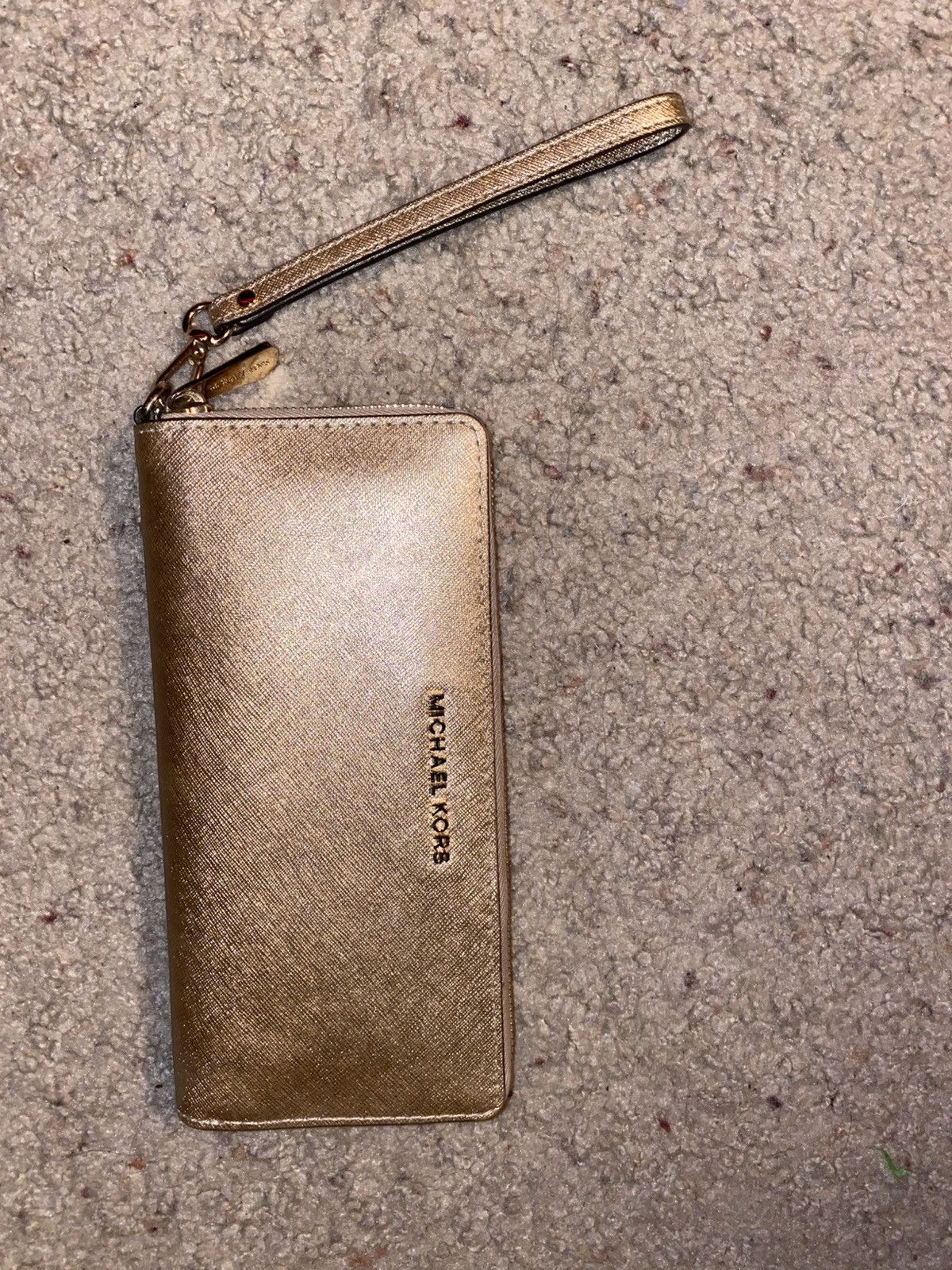 Michael Kors Michael Kors Gold Wristlet Wallet Size ONE SIZE - 1 Thumbnail