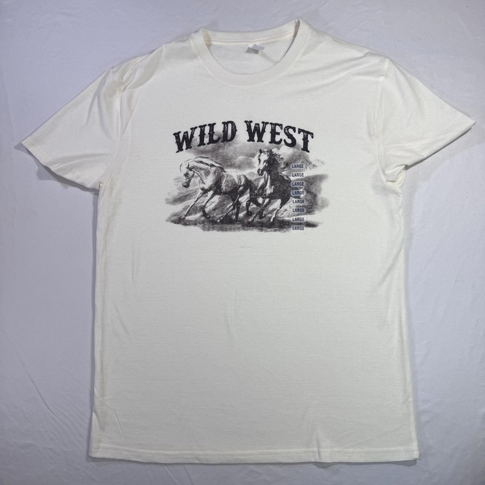 Designer Horse Lover T Shirt Size Large Wild West Horseback Riding Size L / US 10 / IT 46 - 1 Thumbnail
