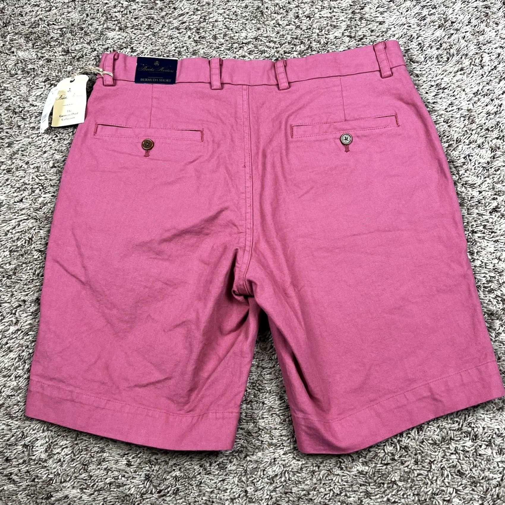 Brooks Brothers VINTAGE Brooks Brothers Bermuda Shorts Waist 32 Pink Cotton Preppy Beach? Size US 32 / EU 48 - 3 Thumbnail
