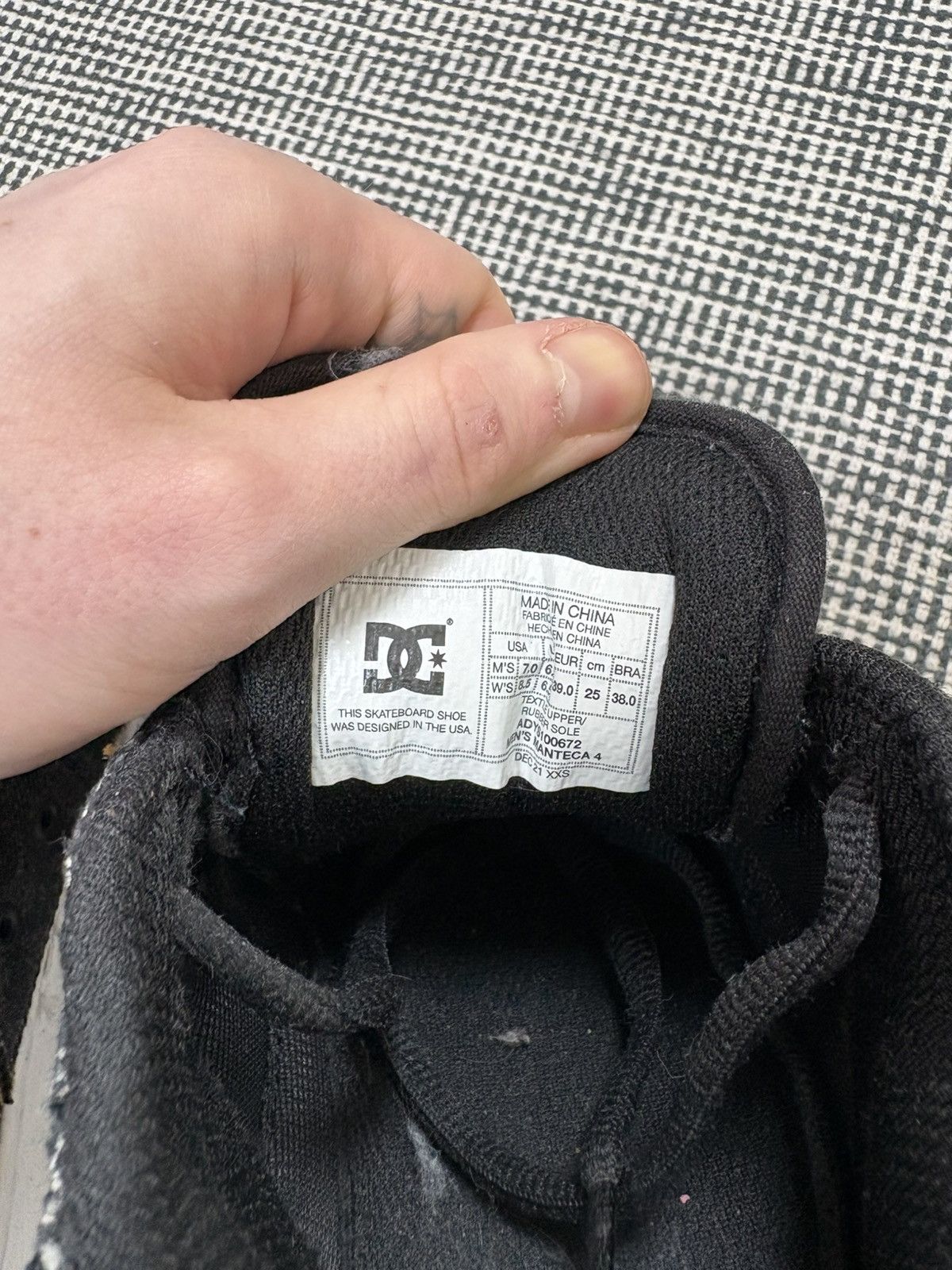 DC Dc manteca raw denim skate sneakers y2k style Size US 8.5 / IT 38.5 - 5 Thumbnail